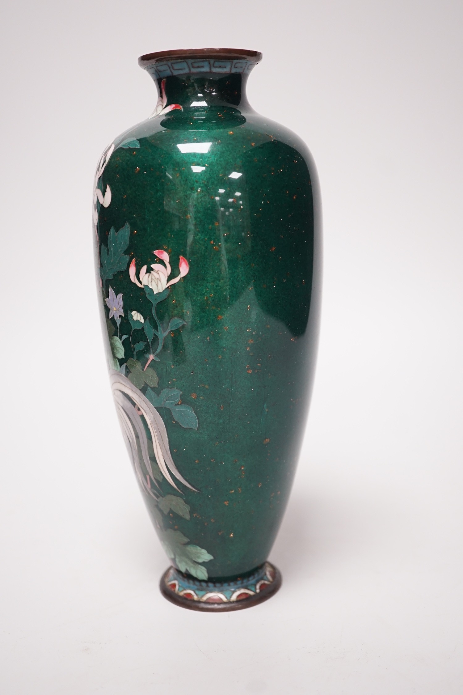 A Japanese cockerel cloisonné enamel vase. 24cm high - Image 2 of 5