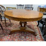 A William IV circular mahogany tilt top breakfast table, diameter 122cm, height 73cm