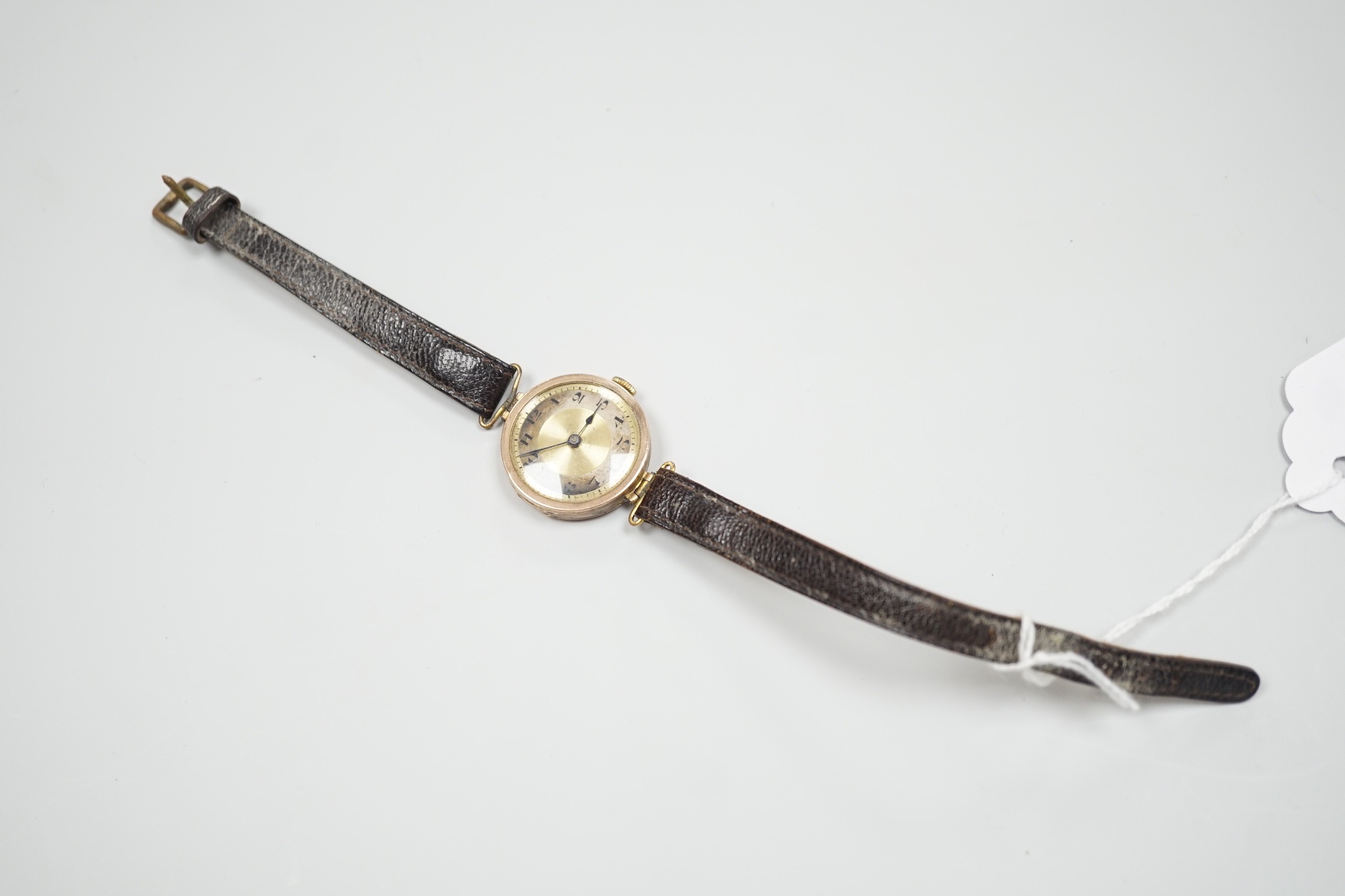 A lady's early 20th century 9ct gold wrist watch, with Arabic dial and RolWatchCo (Wilsdorf & Davis) - Image 3 of 4