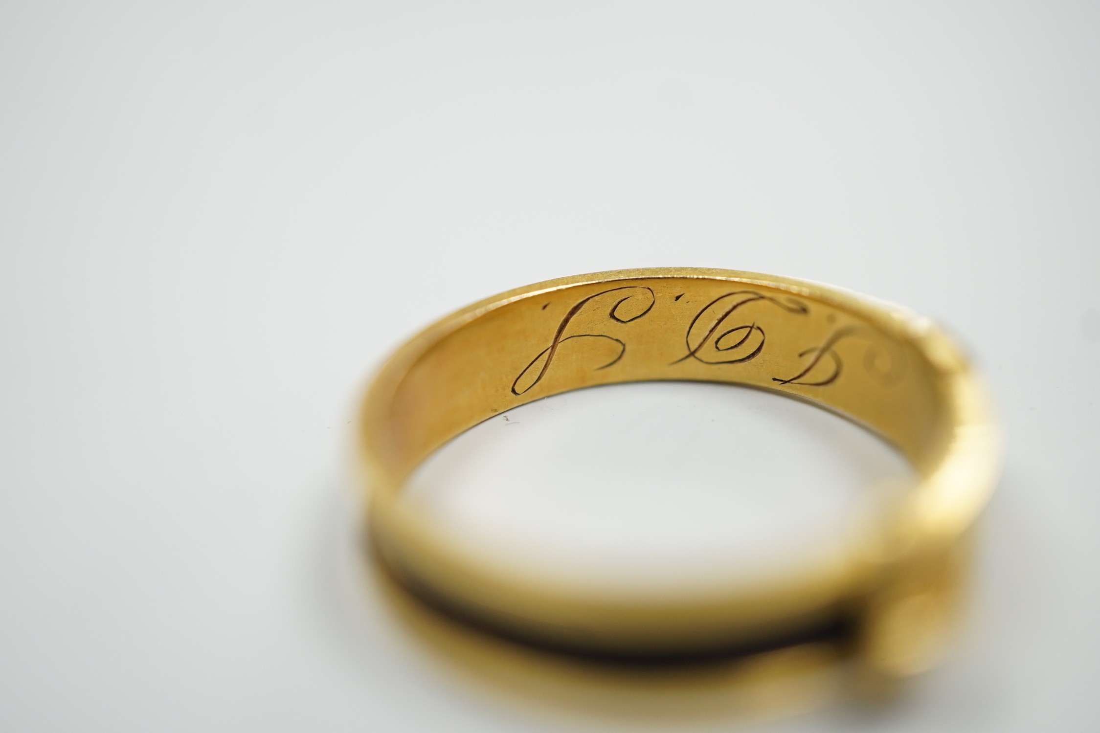 A 19th century yellow metal and plaited hair mourning band, modelled as a buckle, the shank interior - Image 5 of 6