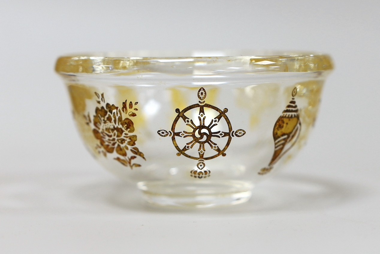 A Tibetan glass gilt decorated 'eight Buddhist emblems' bowl, 9cms diameter - Image 2 of 4