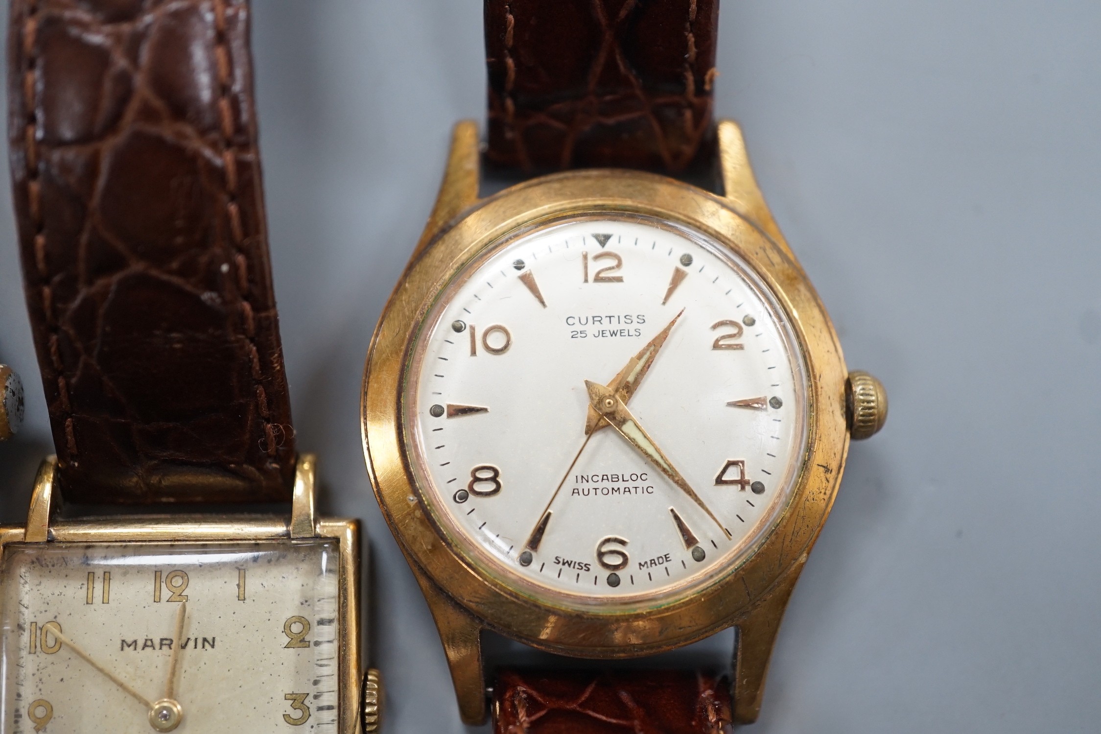 A gentleman's 1940's 9ct gold Marvin square dial manual wind wrist watch, on a later leather - Image 4 of 6