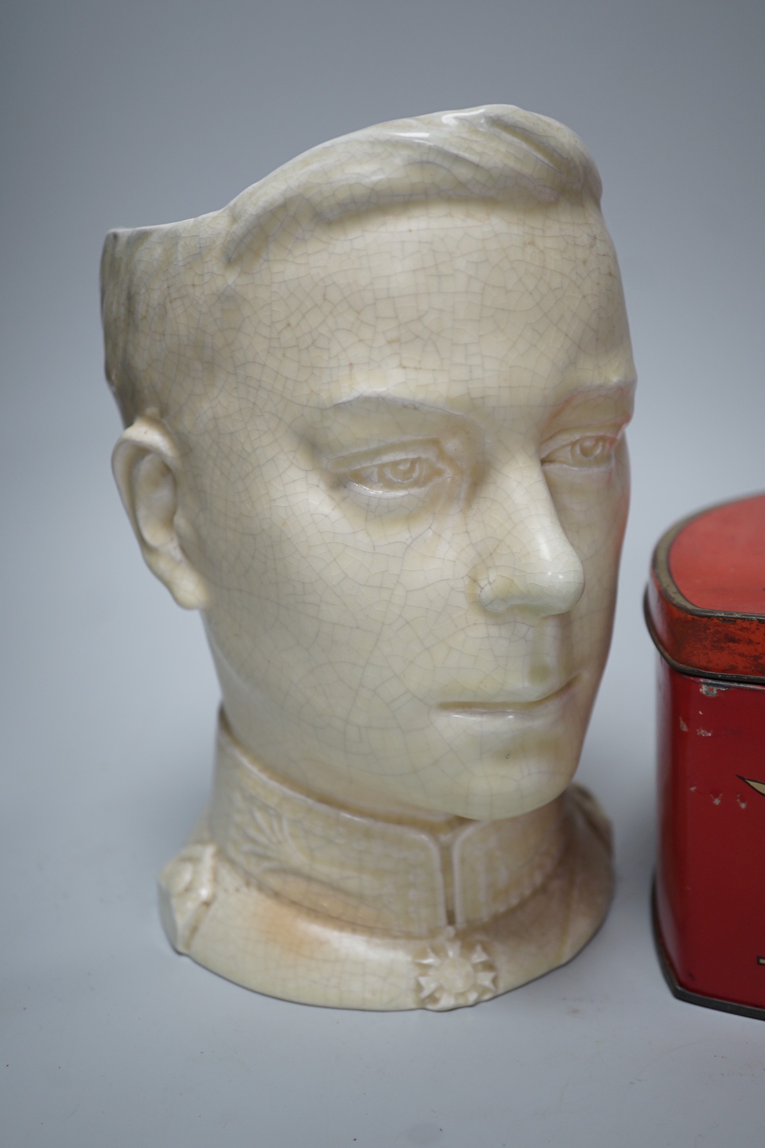 A musical Edward VII Coronation jug playing ' God save the King' and an Edward VIII biscuit tin - Image 2 of 7