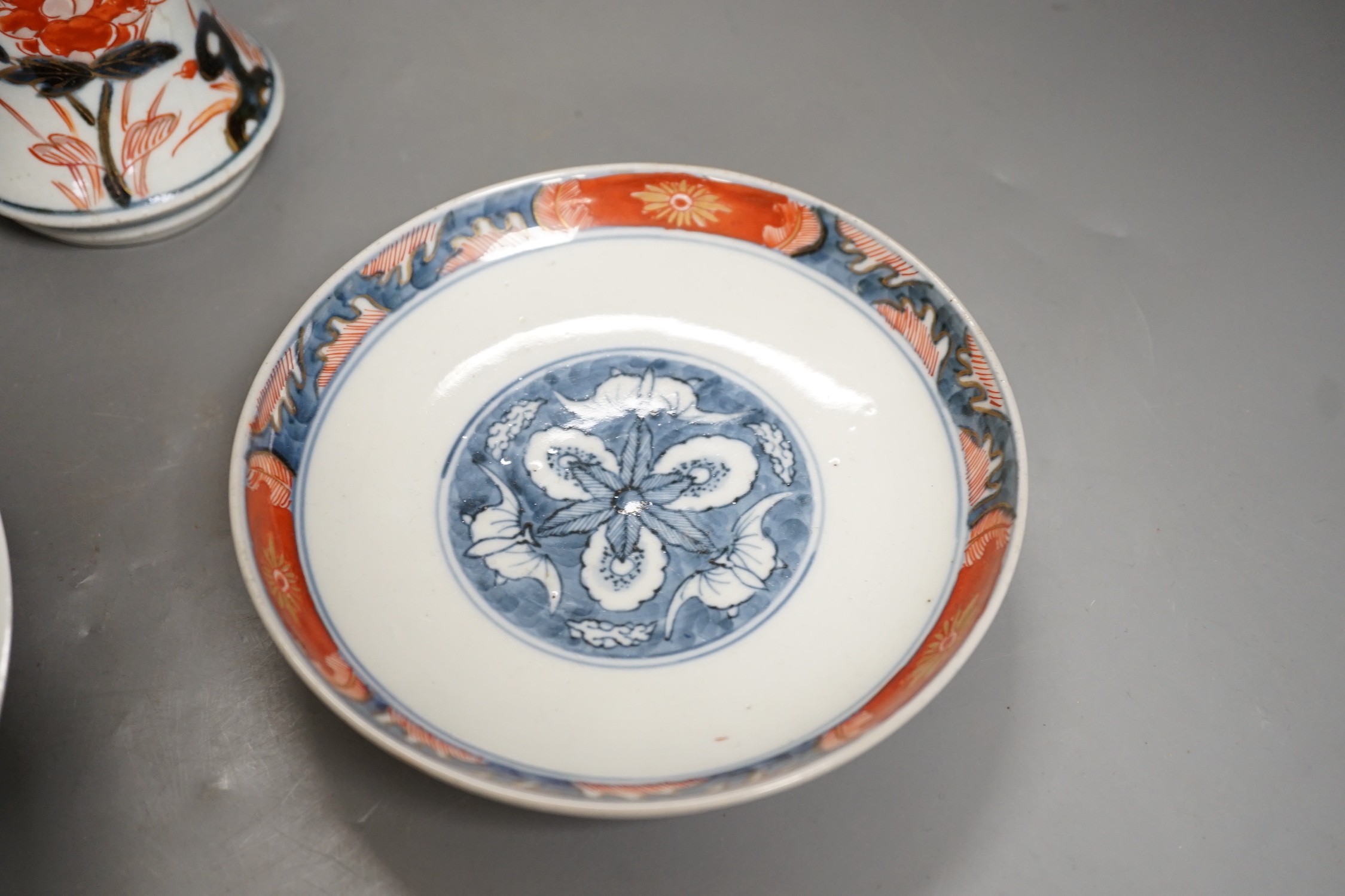 An 18th century Japanese Arita porcelain vase, a Nabeshima style dish and an Arita dish, height of - Image 3 of 6