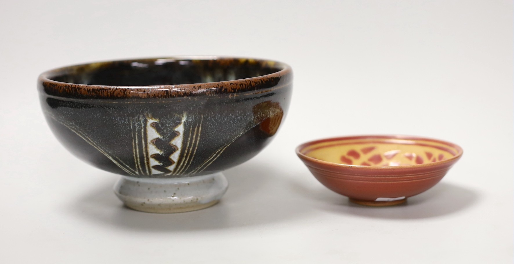 Chris Lewis ( British 20th century) bird bowl, together with a Donald Mills small crab dish. Tallest