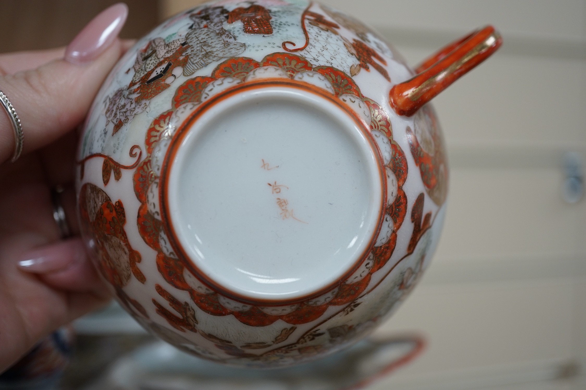 Assorted Japanese ceramics, bowl 31cms diameter - Image 5 of 10