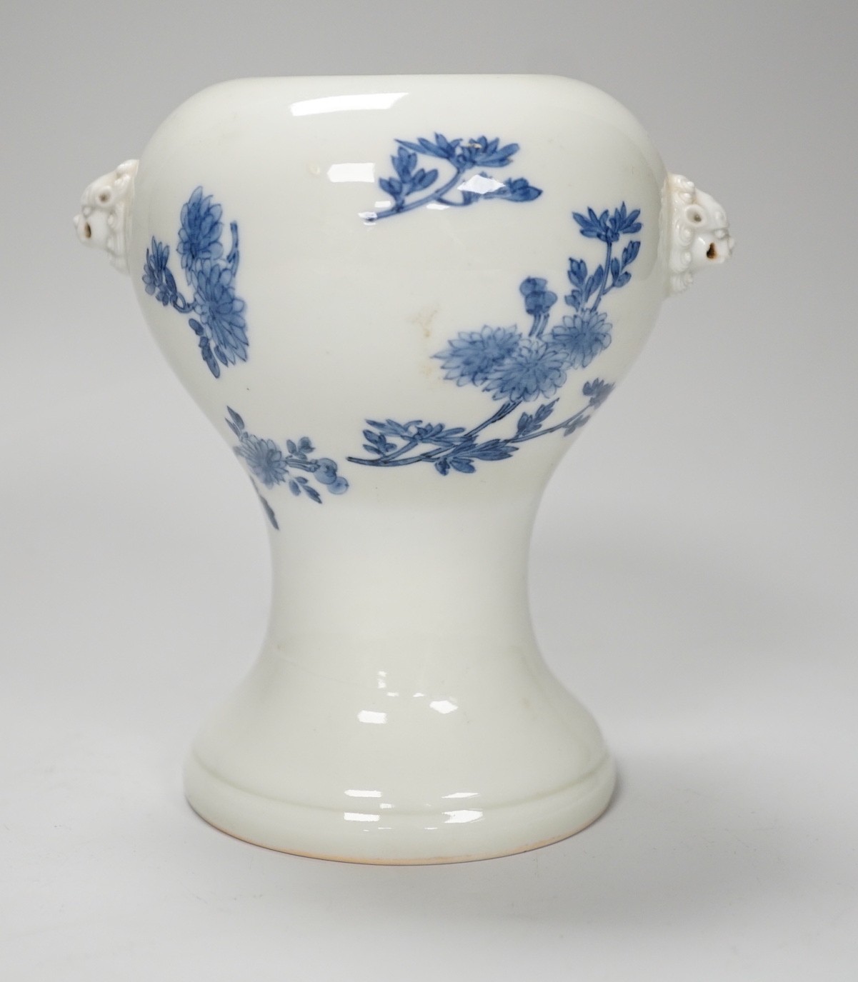 A Japanese blue and white vase, Meiji period, possibly Hirado, with lion mask handles. 13cm high - Image 4 of 5