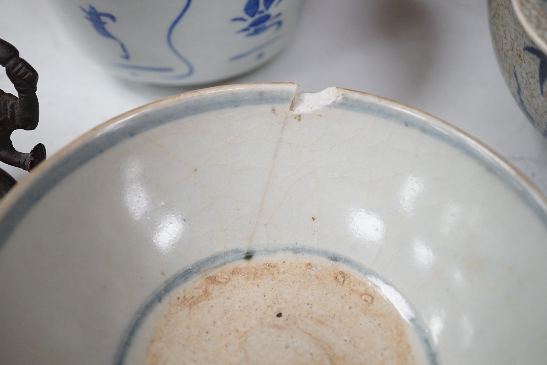 Quantity of Chinese and Japanese ceramics etc. - Image 3 of 16