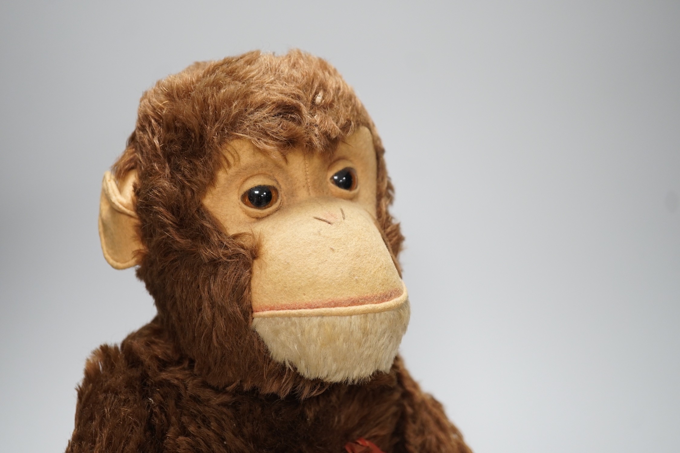 A Schuco 'Yes No' Tricky mohair monkey, 51cm - Image 2 of 8
