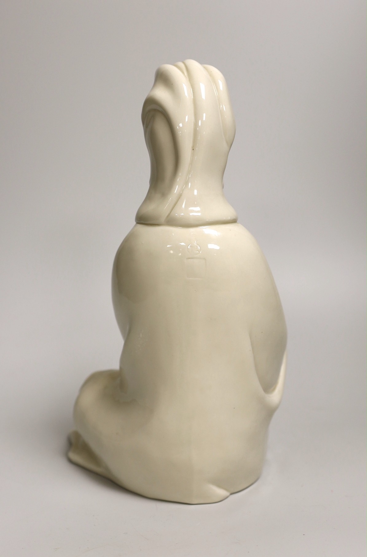 A signed Chinese Dehua blanc de Chine figure of Guanyin. 25cm high - Image 2 of 4