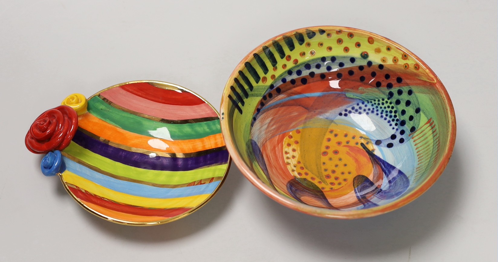 A Mary Rose Young striped dish, together with a Gwili Pottery painted bowl. Tallest 6cm - Image 2 of 3