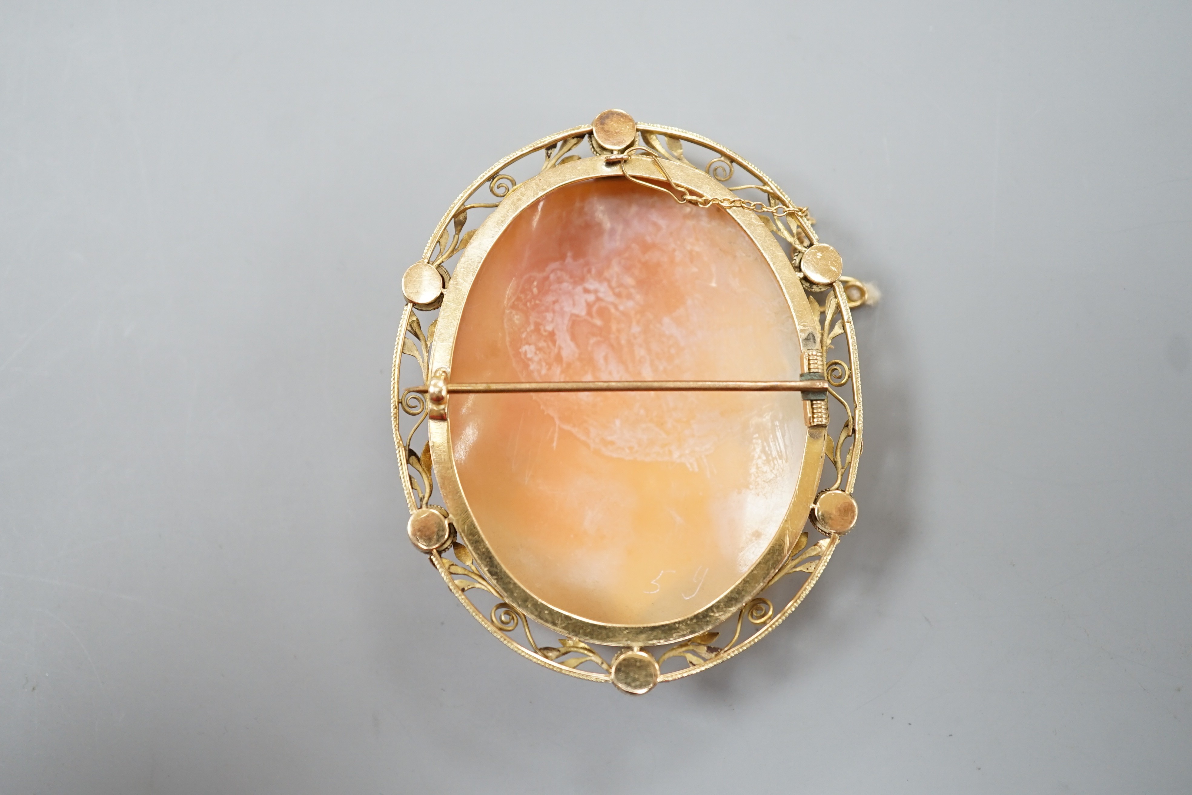 After the antique- A yellow metal mounted oval cameo shell brooch, carved with the head of a Zeus to - Image 3 of 3