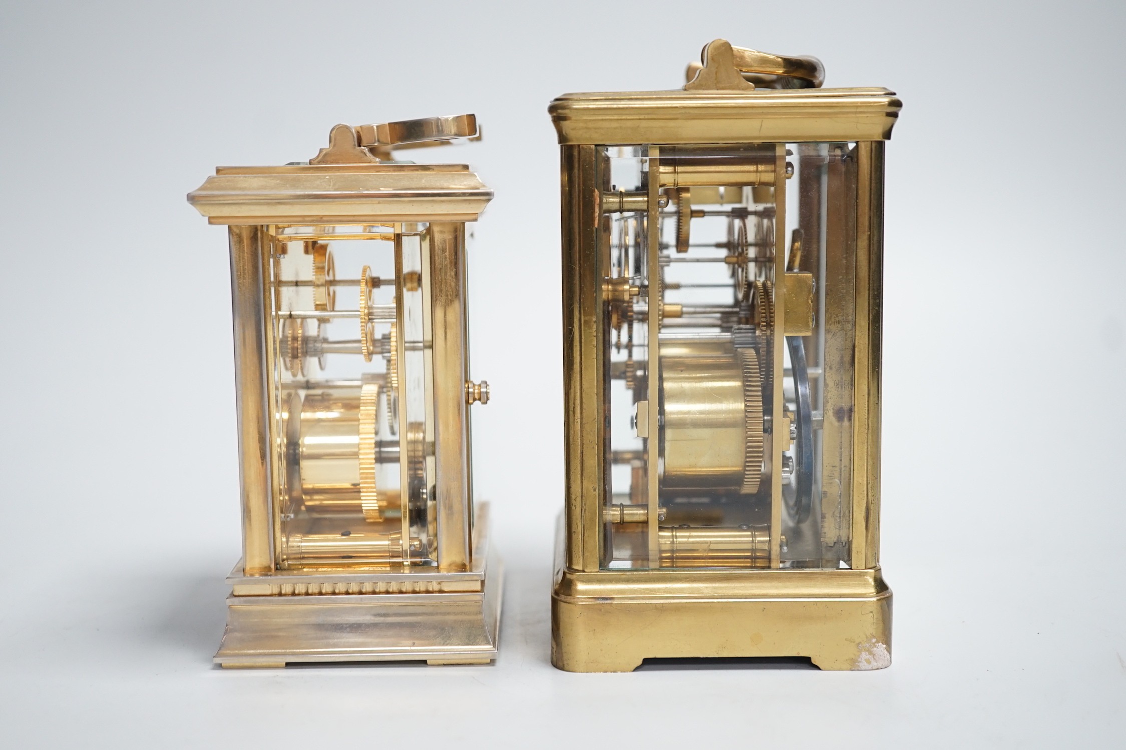 Two English brass carriage clocks with winding keys. Tallest 14.5cm - Image 5 of 8