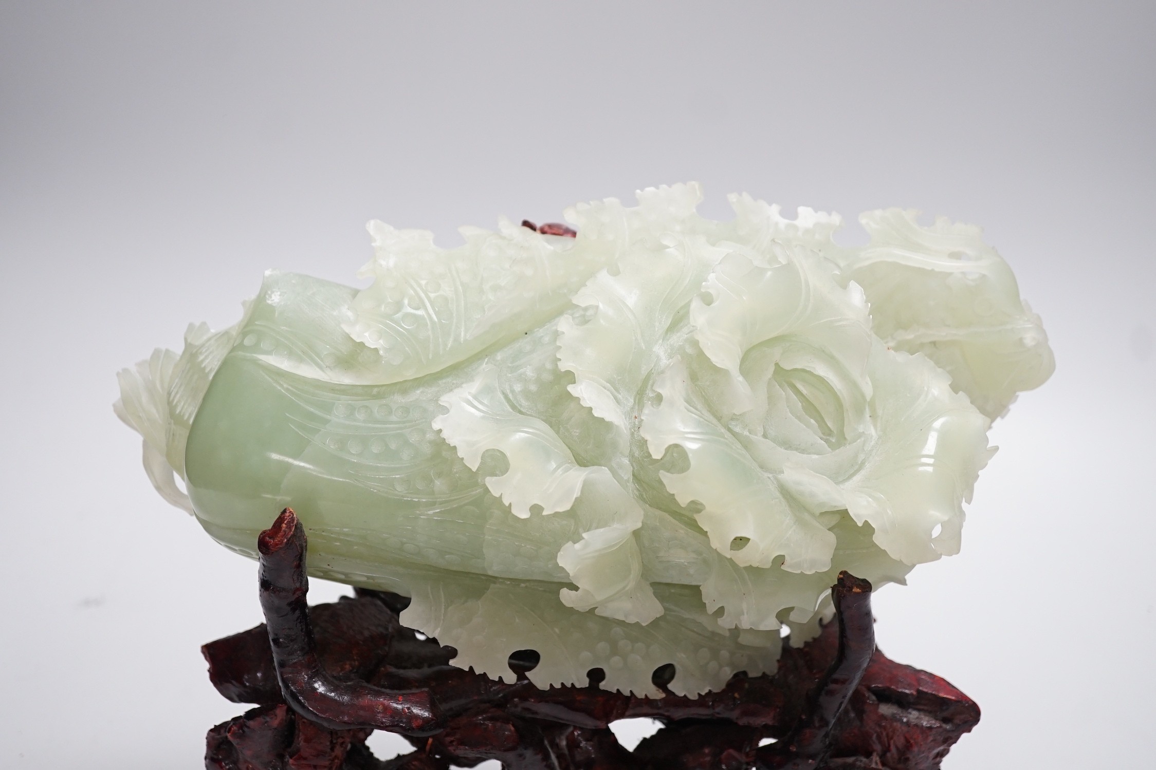 A Chinese bowenite jade carving of a cabbage and a rootwood stand, overall height 24cm - Image 2 of 6