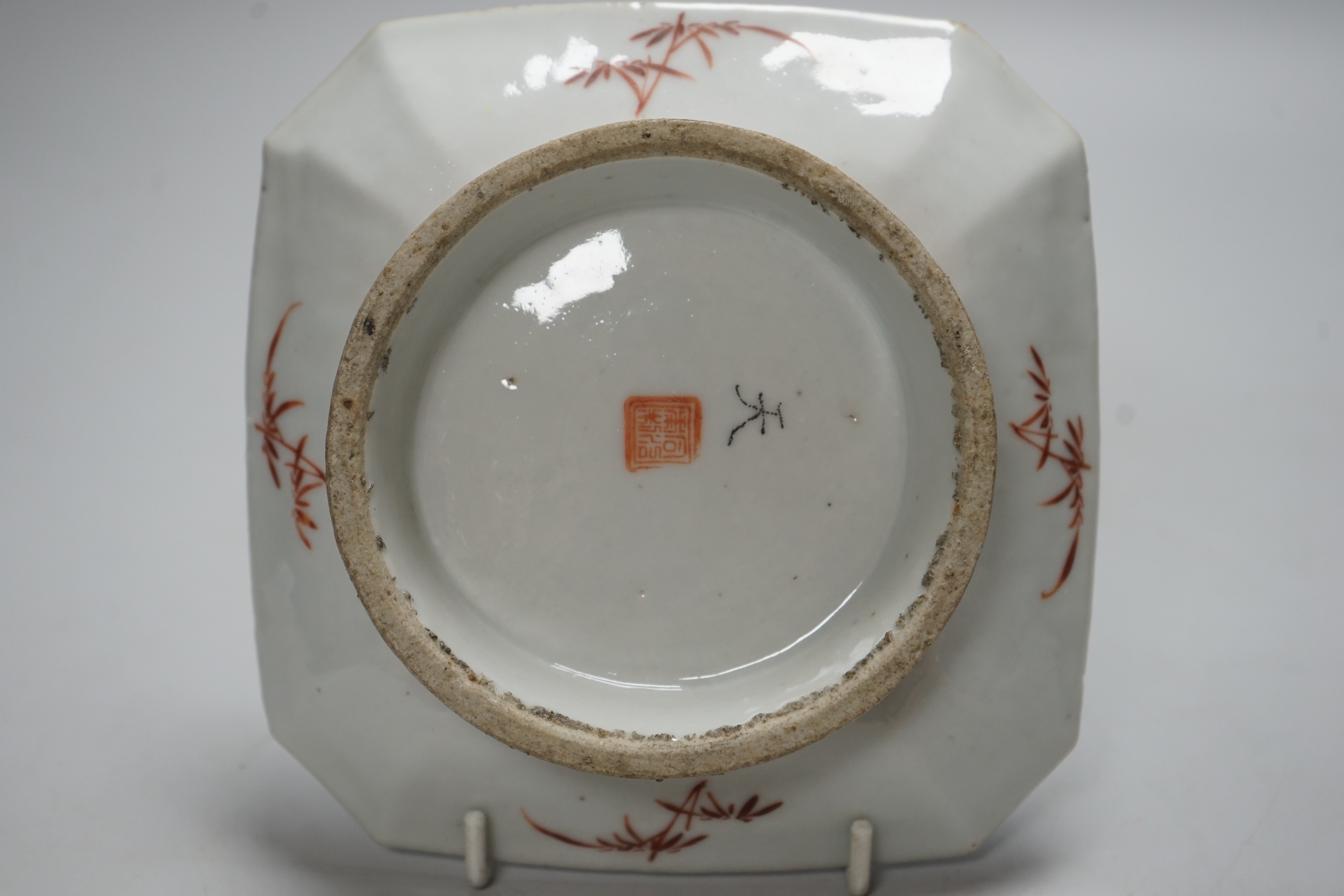 A Chinese enamelled porcelain dish, late 19th century, 15.5 cm, and a bowenite carved figure - Image 3 of 6