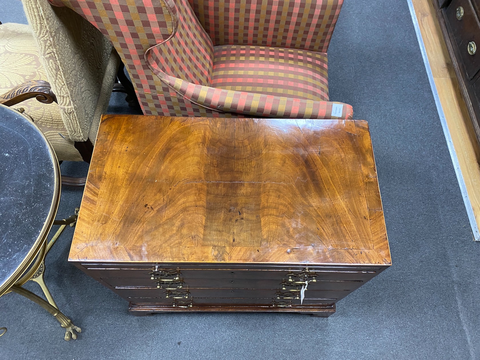 A small George III mahogany four drawer chest fitted slide, width 82cm, depth 45cm, height 79cm - Image 2 of 2