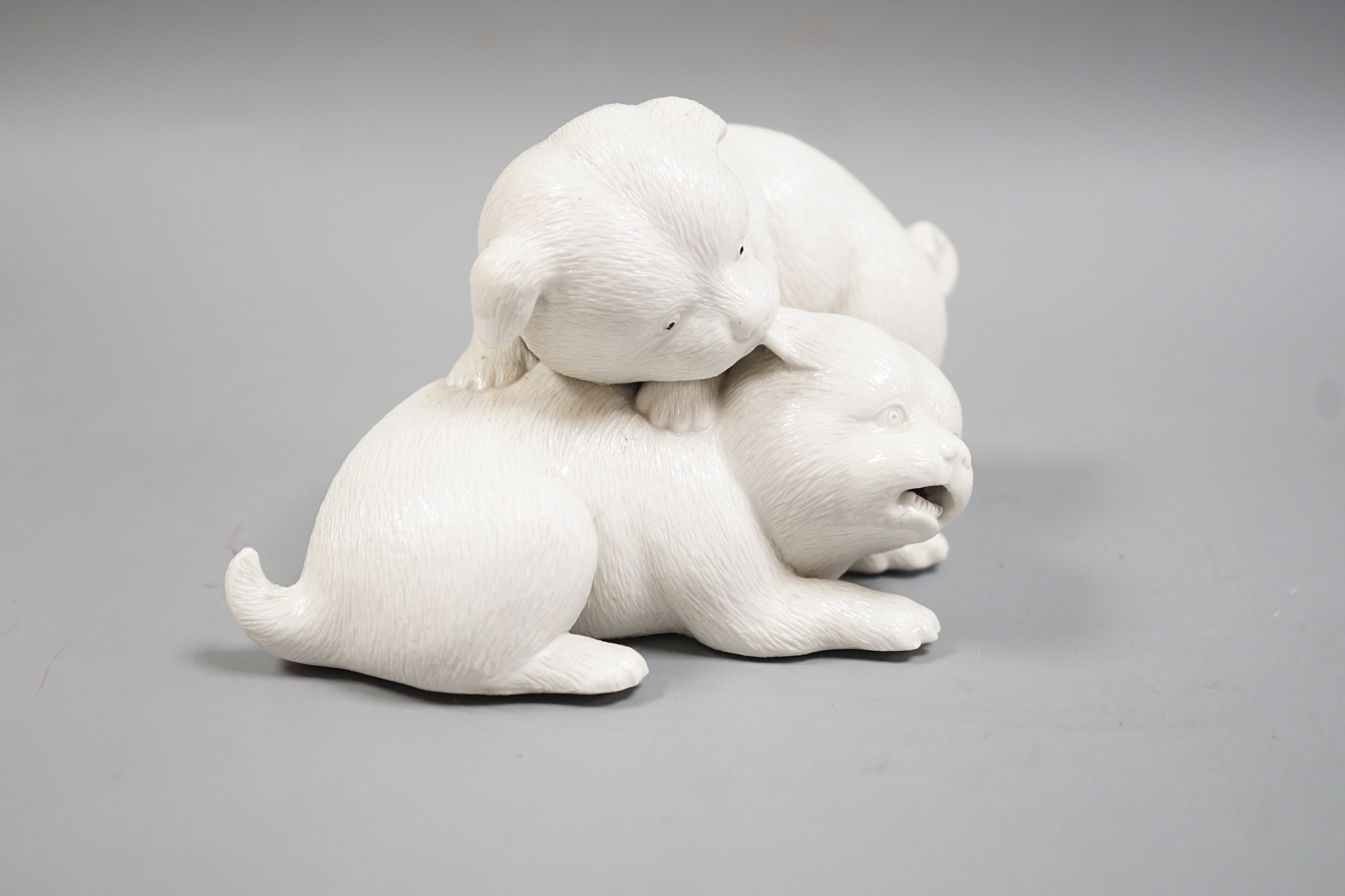 A Japanese Hirado white glazed model of two pugs, Meiji period, 17cm - Image 4 of 5