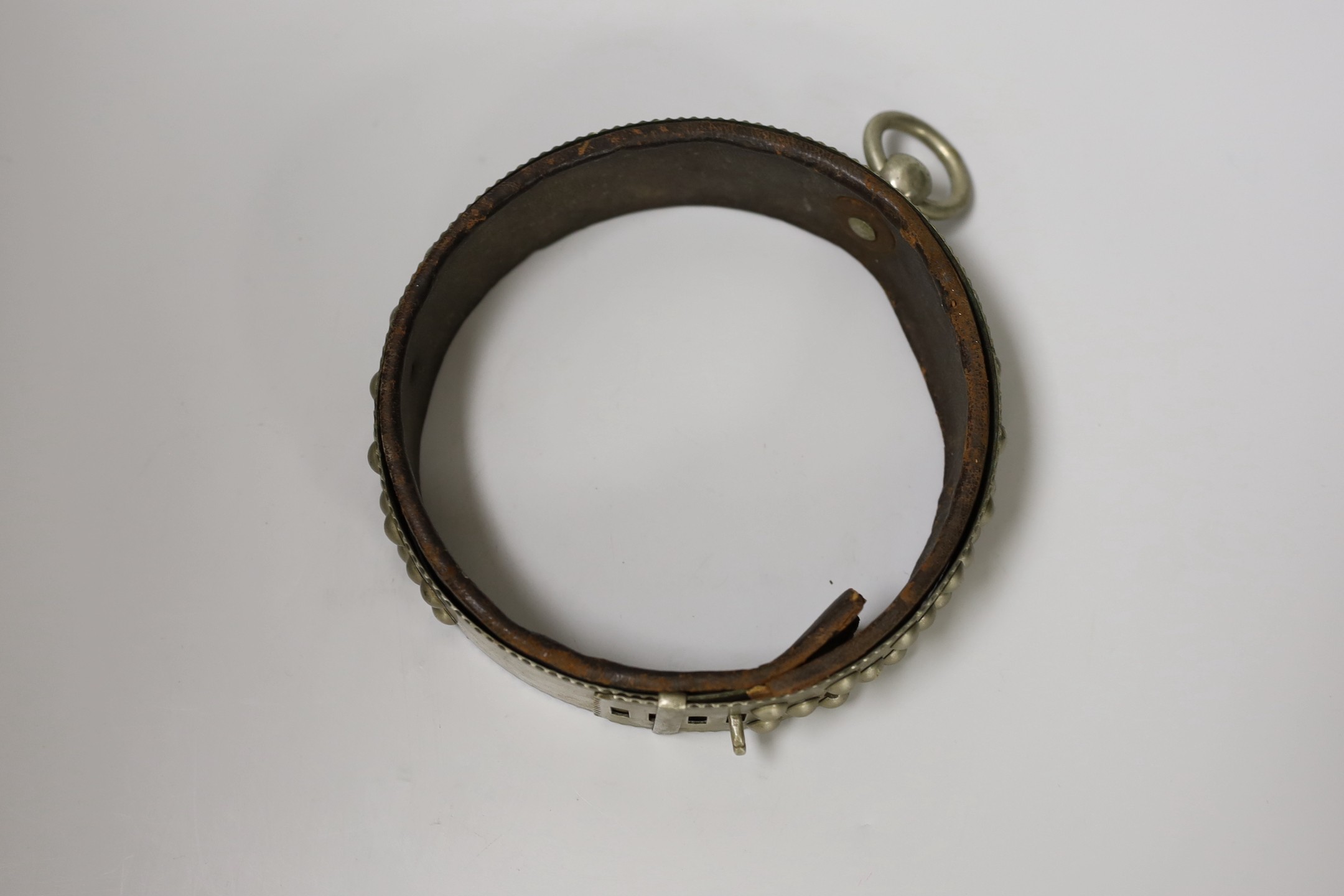 A Victorian nickel studded dog collar engraved 'EMON, MRS KING 9 CASTELLAIN RD. MAIDA VALE', 16.5 cm - Image 3 of 3