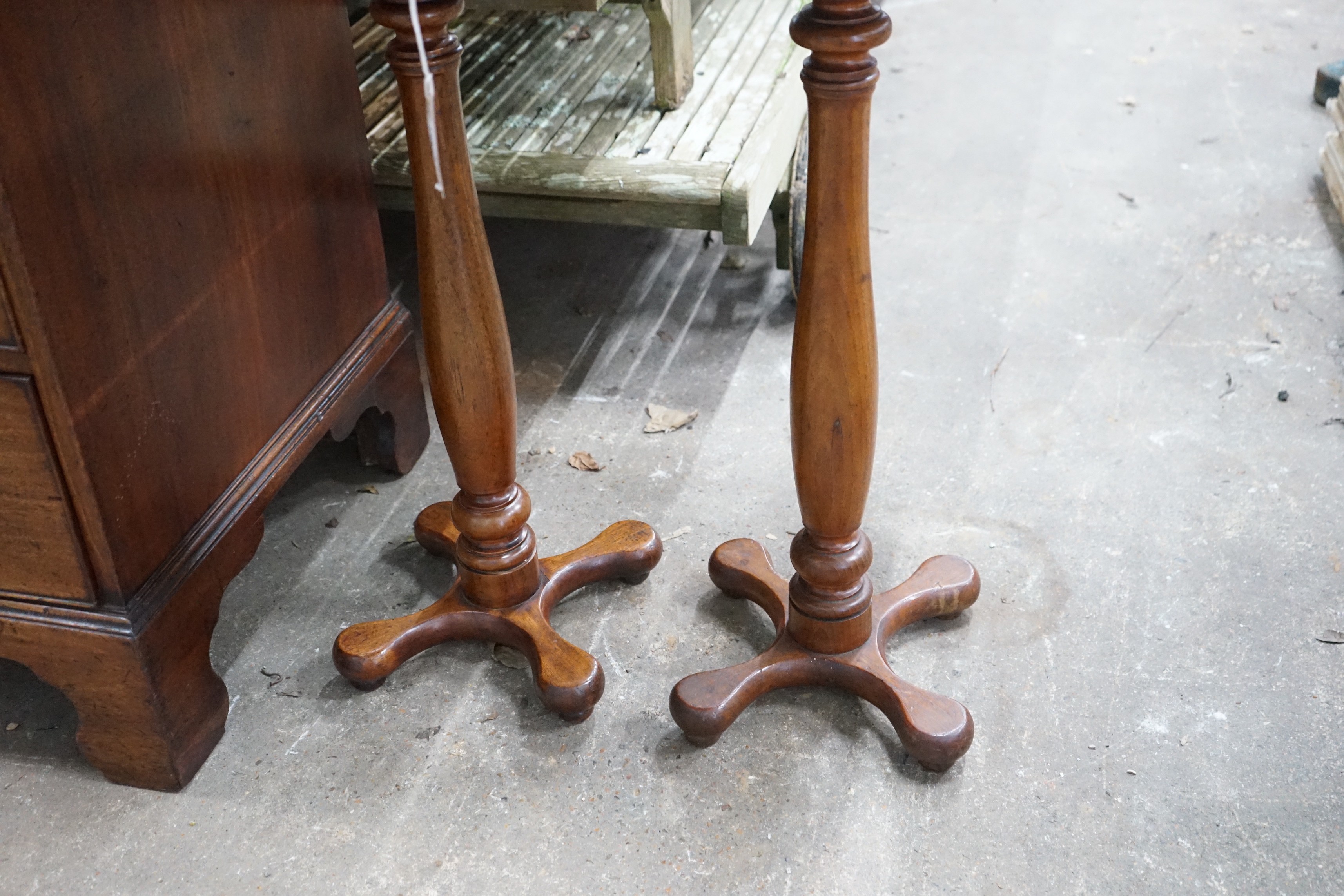 A pair of Victorian rectangular mahogany wine tables, width 50cm, depth 32cm, height 72cm - Image 3 of 3