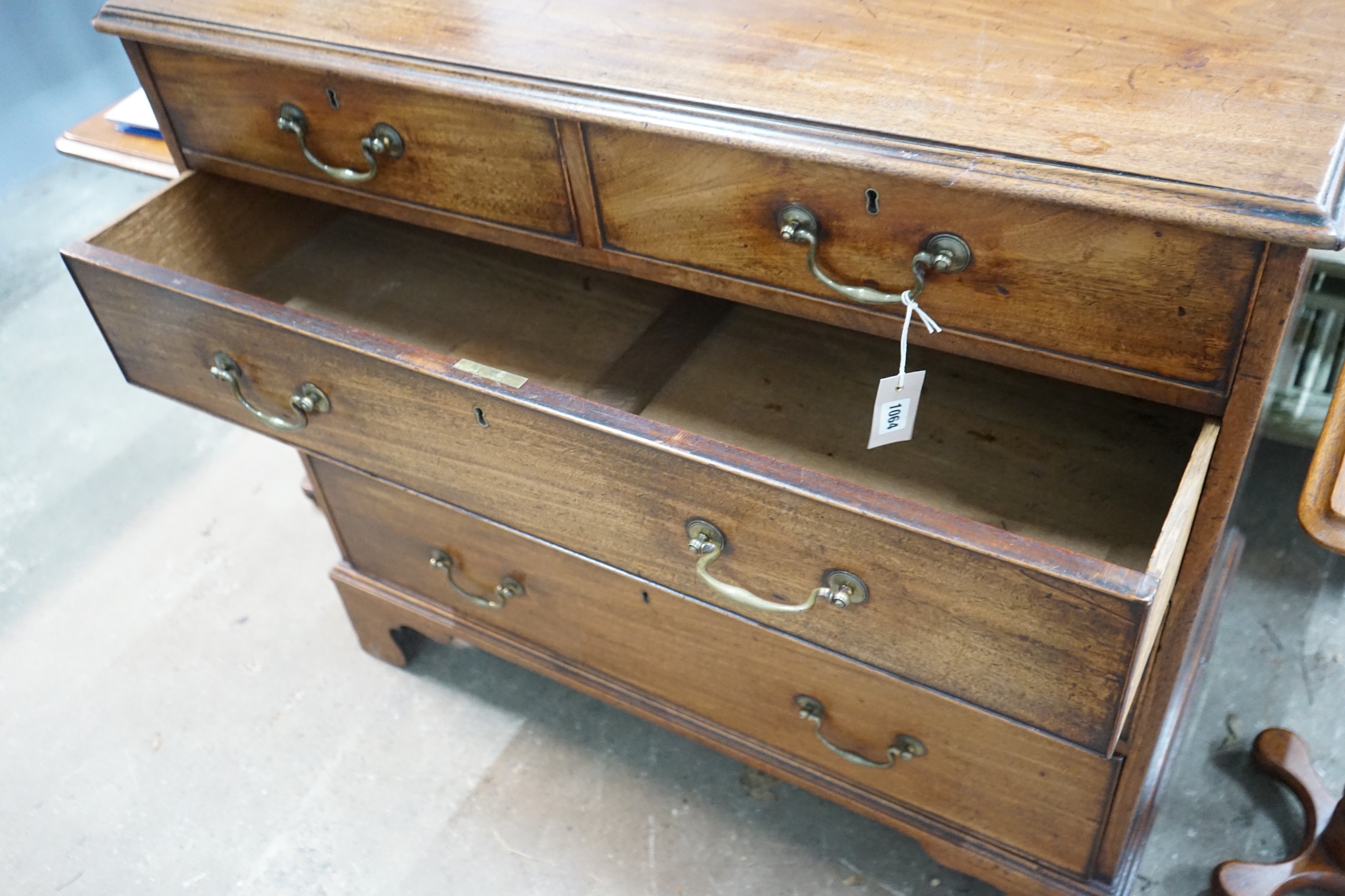 A George III mahogany chest, width 106cm, depth 55cm, height 96cm - Image 3 of 3