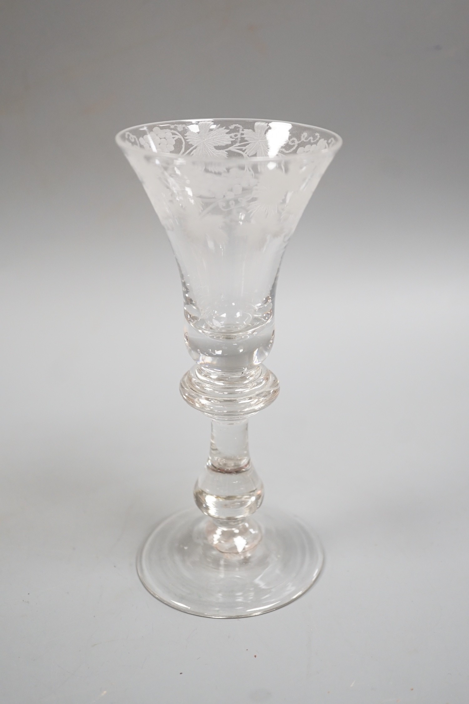 An engraved baluster stem wine glass, 17cm - Image 3 of 3