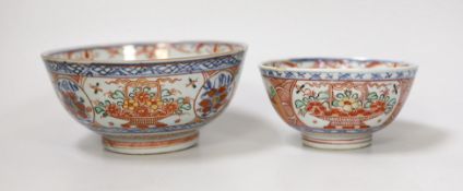 Two Dutch decorated Chinese porcelain bowls, 18th century, the largest 15 cm diameter