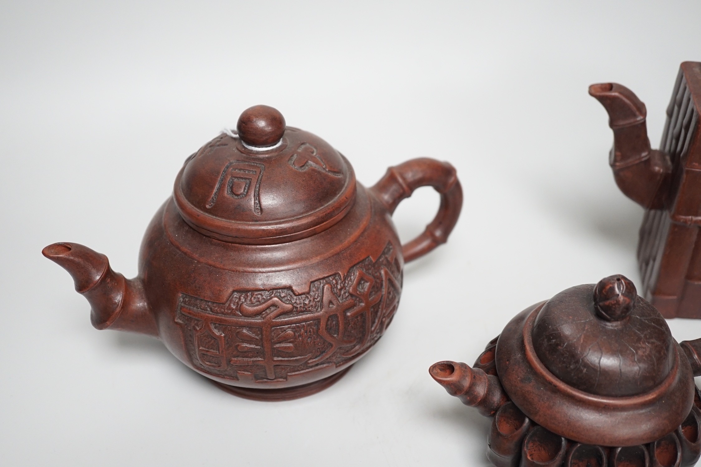 A collection of five Chinese Yixing teapots, tallest 6.5cms high - Image 6 of 13