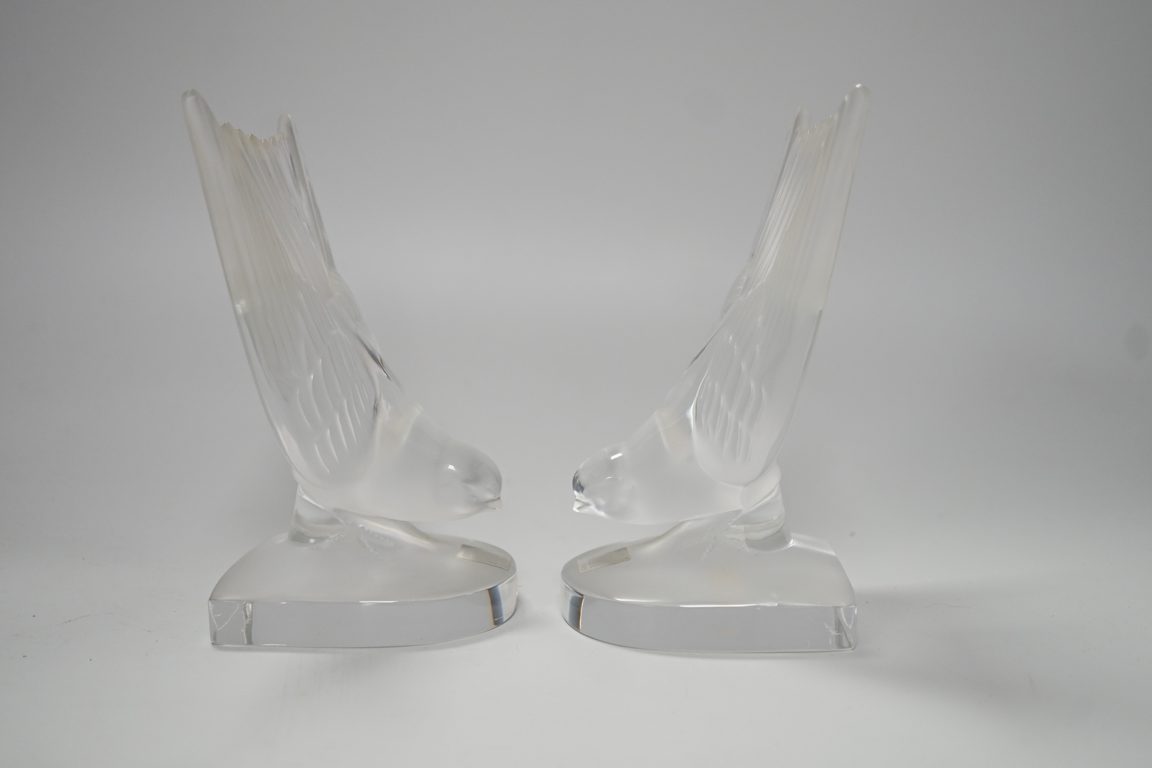 A pair of Lalique ‘Hirondelle’ glass bookends, 16cm high - Image 2 of 4