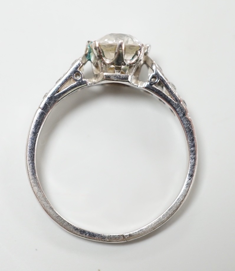 A mid 20th century white metal (stamped Plat) and single stone diamond ring, with diamond set - Image 4 of 4