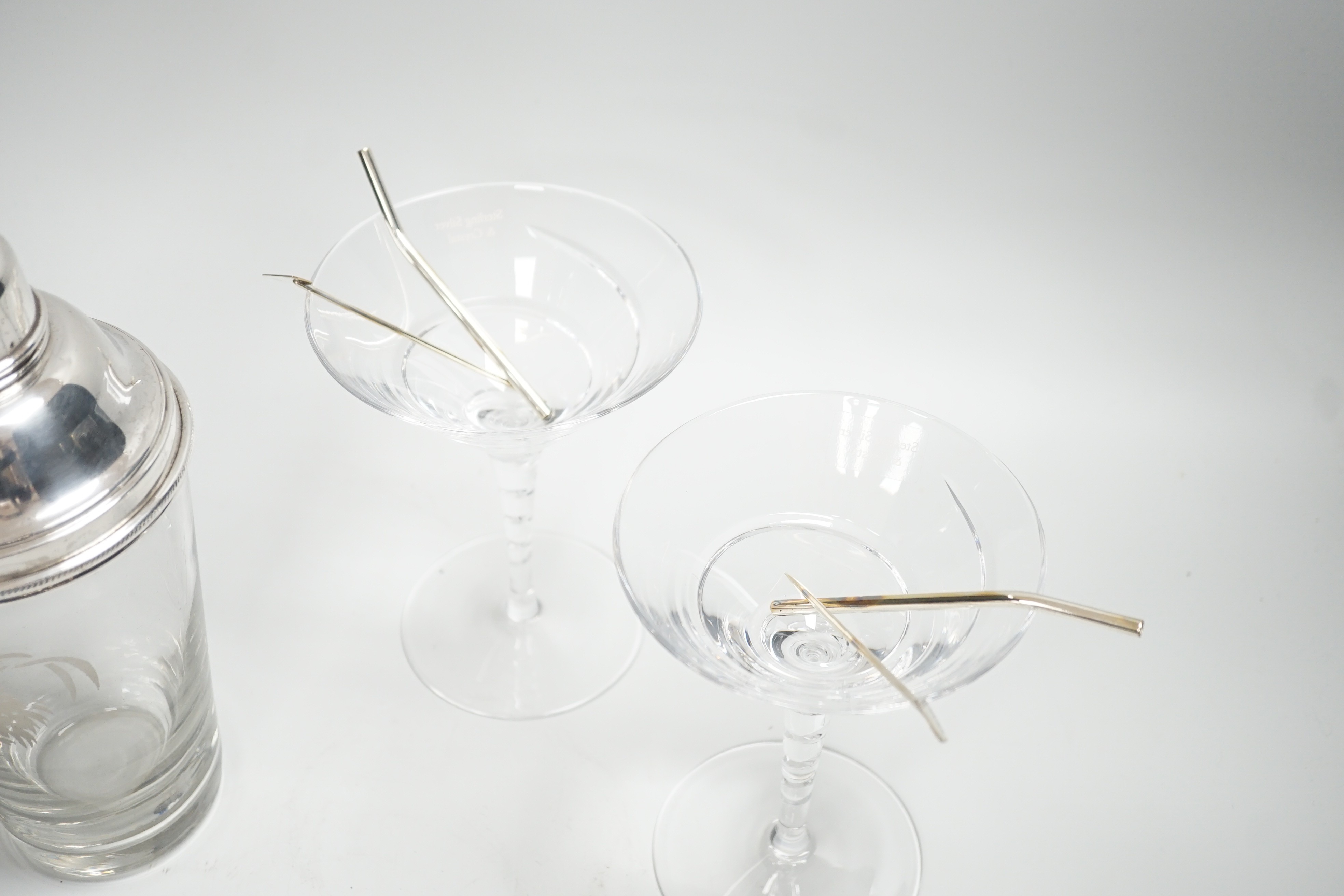 A silver plated cockerel cocktail shaker together with silver stirrers and glasses - Image 3 of 8