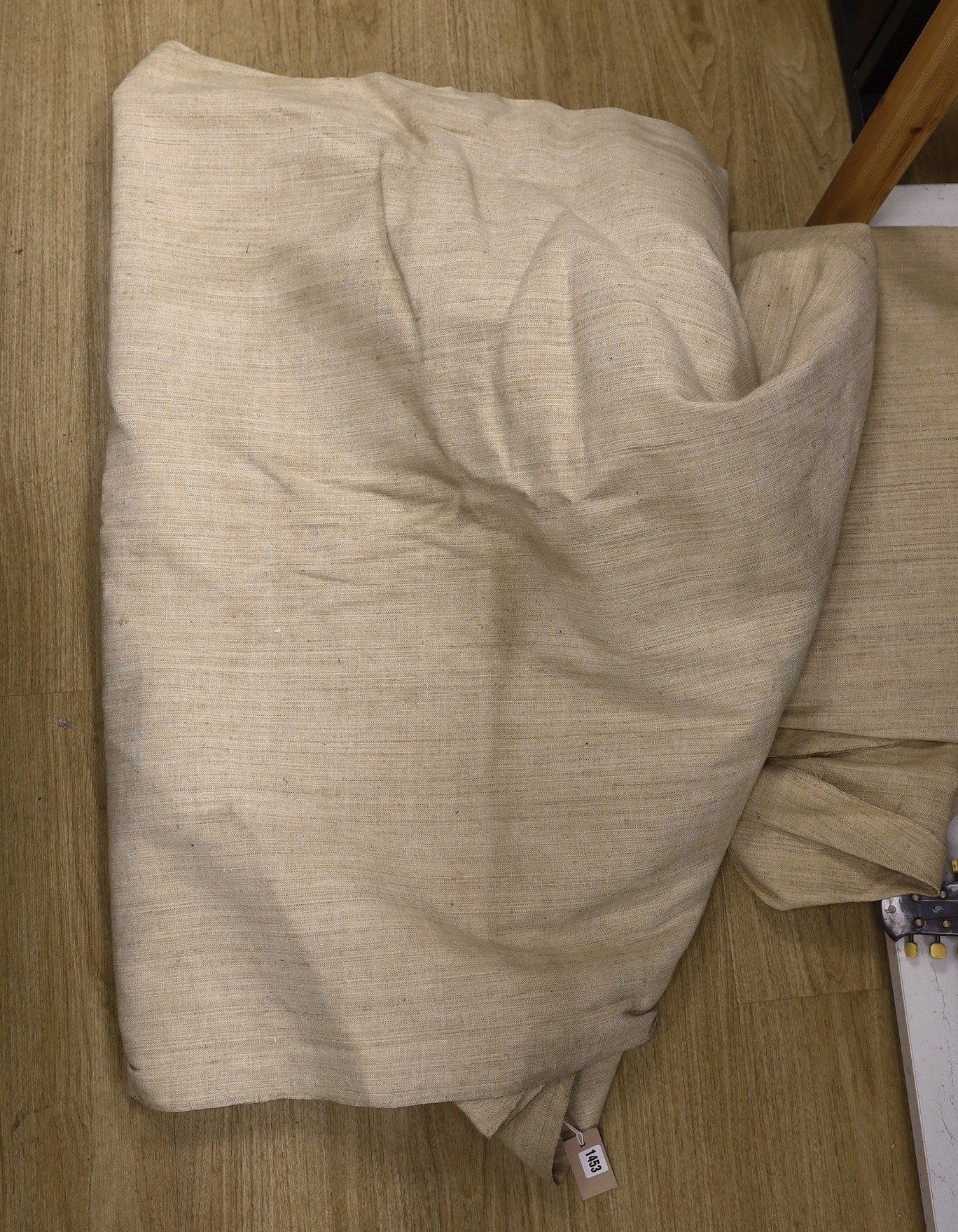 Two lengths of French provincial cream linen/hemp, total 1m x 30m - Image 2 of 2