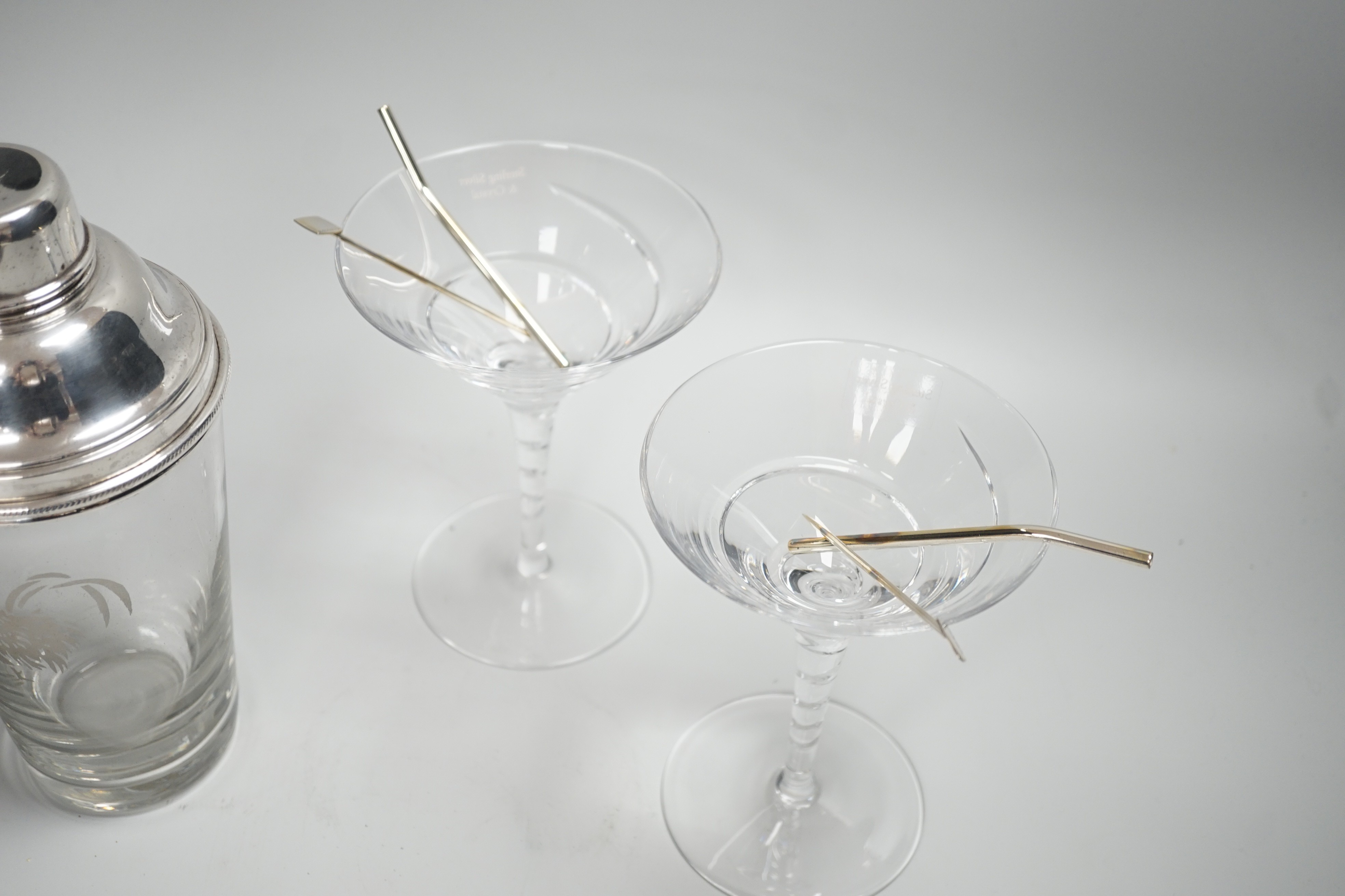 A silver plated cockerel cocktail shaker together with silver stirrers and glasses - Image 4 of 8