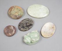 A Chinese jadeite turtle and five hardstone carvings