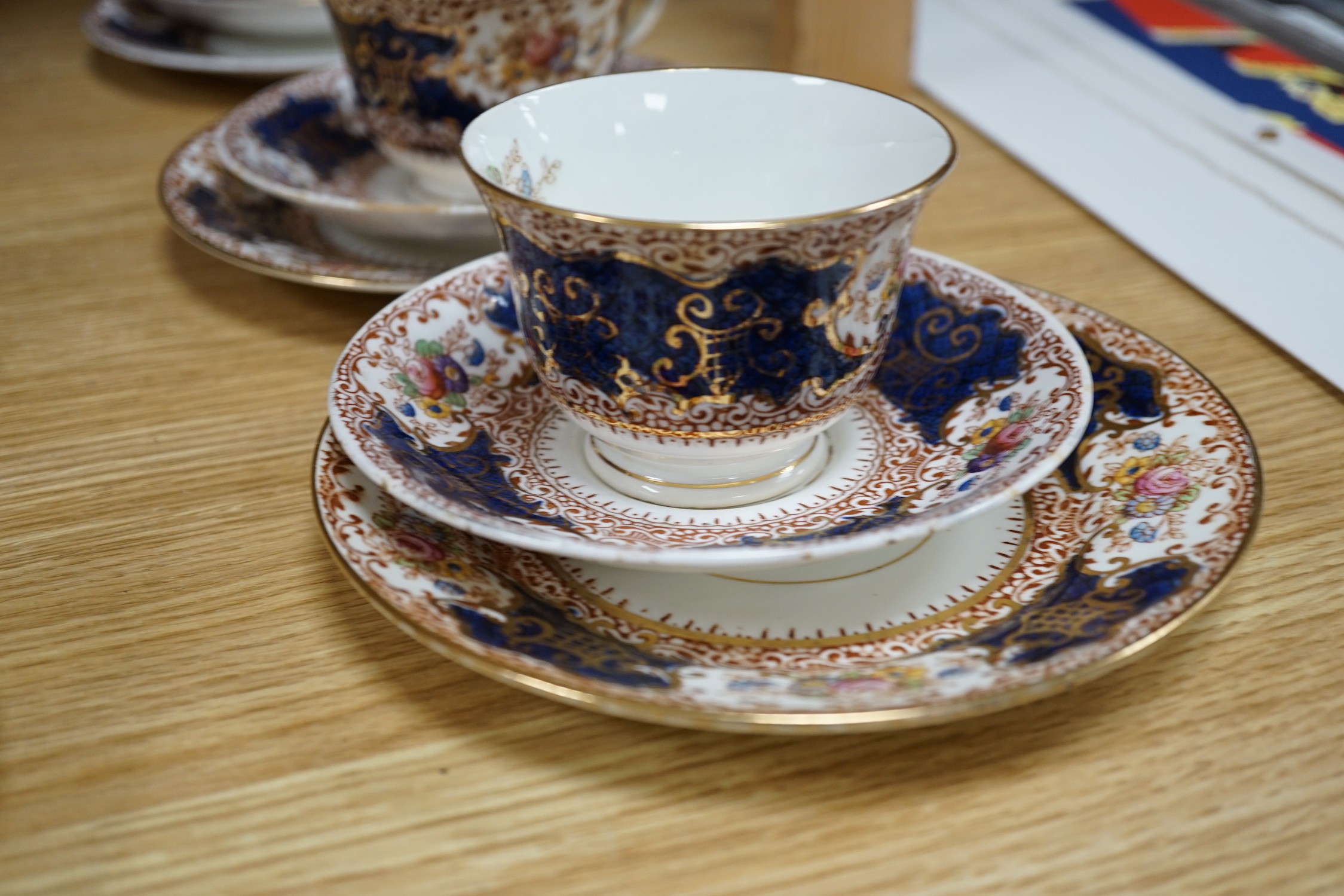 A Crown Staffordshire tea service decorated in white and gilt (46 pieces) - Image 3 of 6