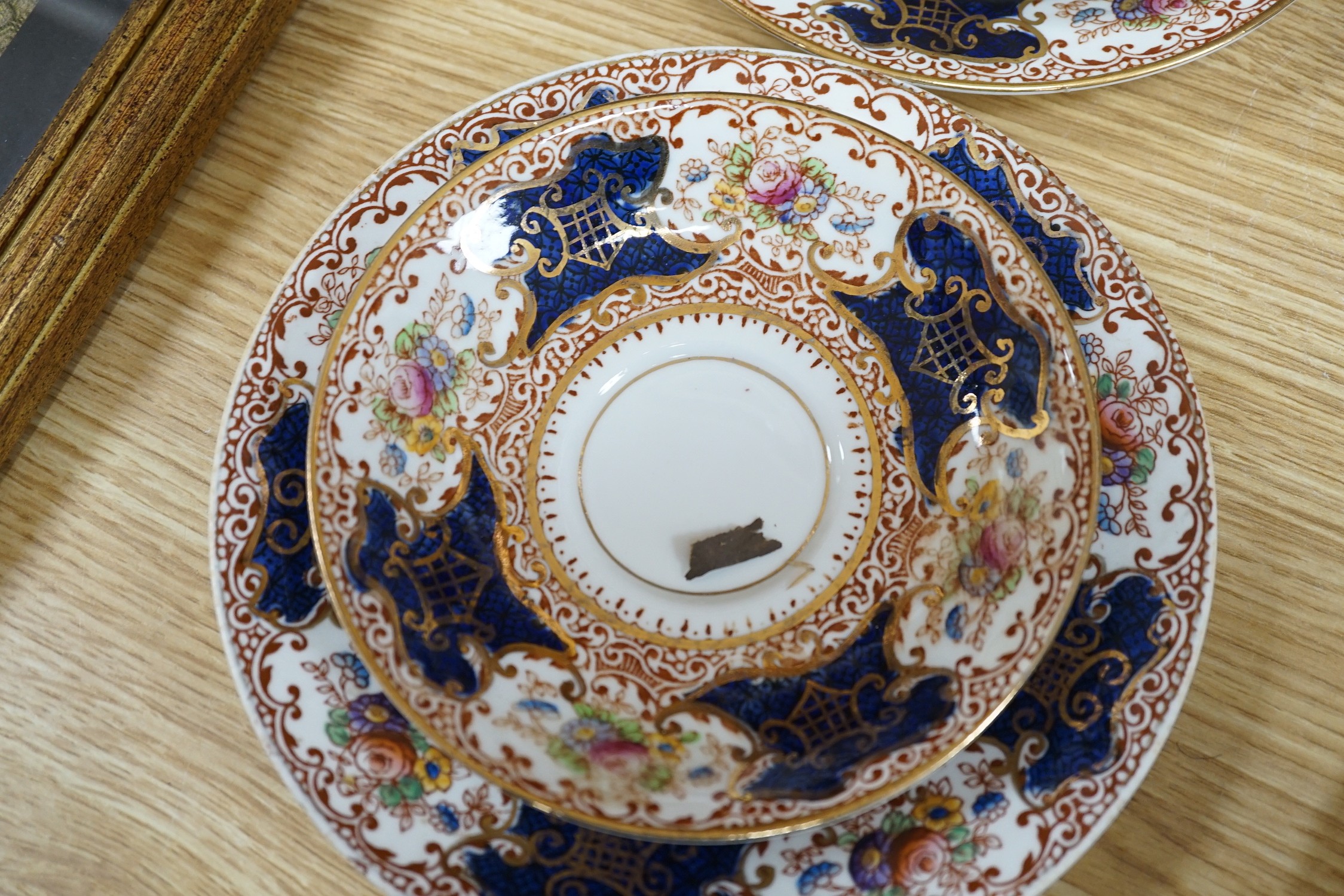 A Crown Staffordshire tea service decorated in white and gilt (46 pieces) - Image 6 of 6