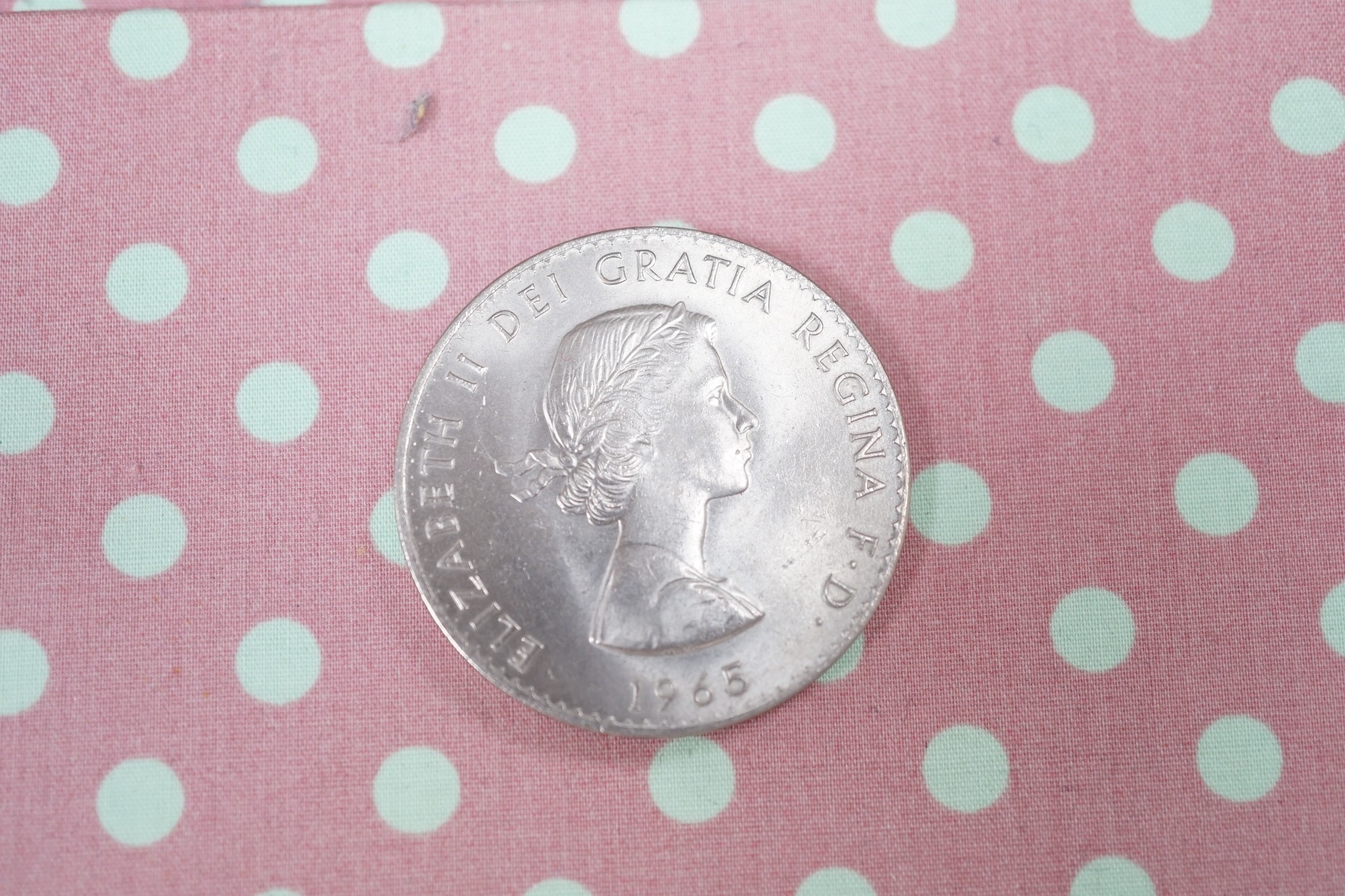 A group of assorted costume jewellery, pocket watches and assorted coins including commemorative. - Image 2 of 6