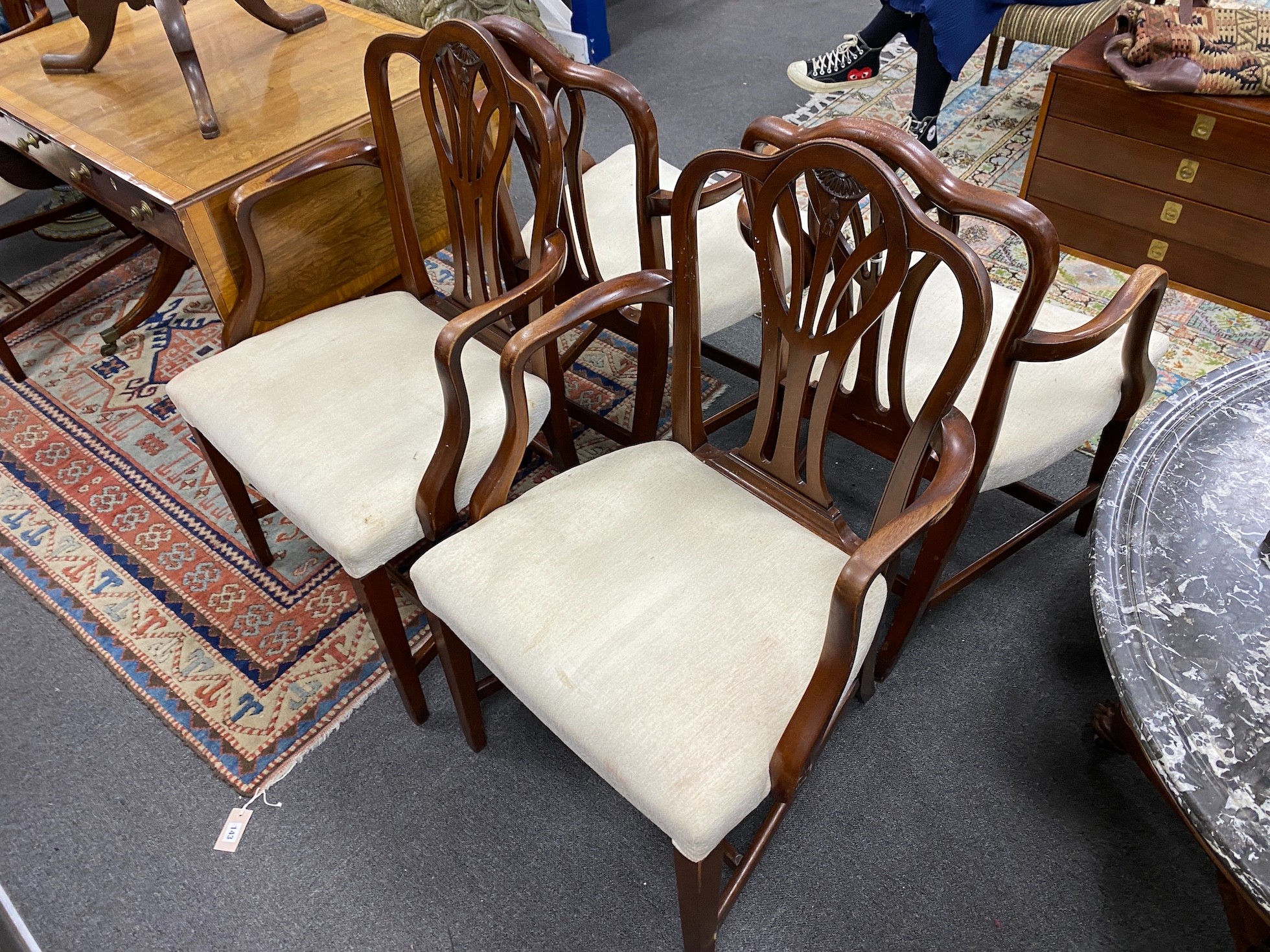 A set of ten George III style mahogany dining chairs - Image 4 of 4