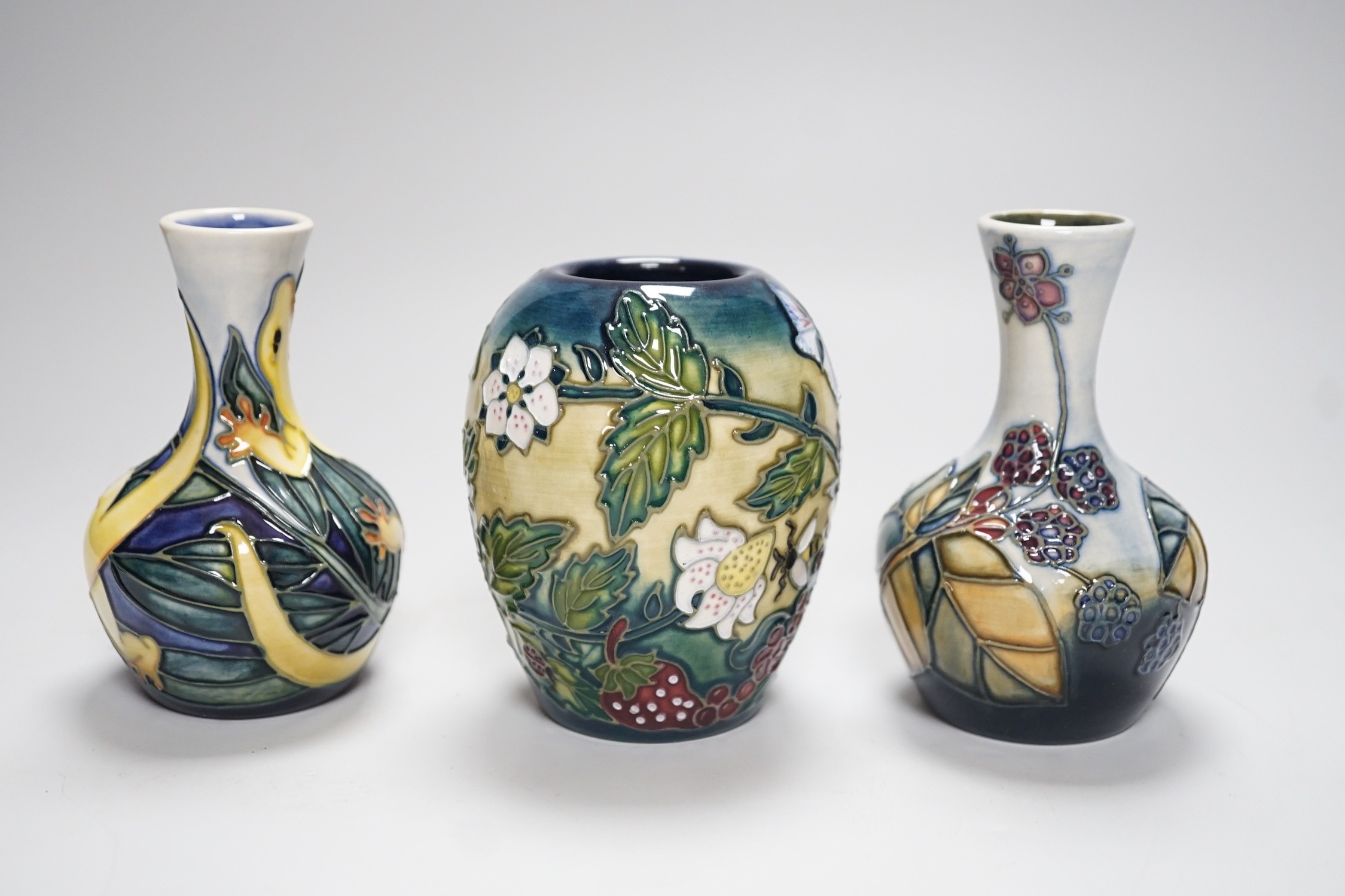 Three boxed Moorcroft small vases, Rarotonga Lizard, Bramble, etc., tallest 10 cm - Image 2 of 5