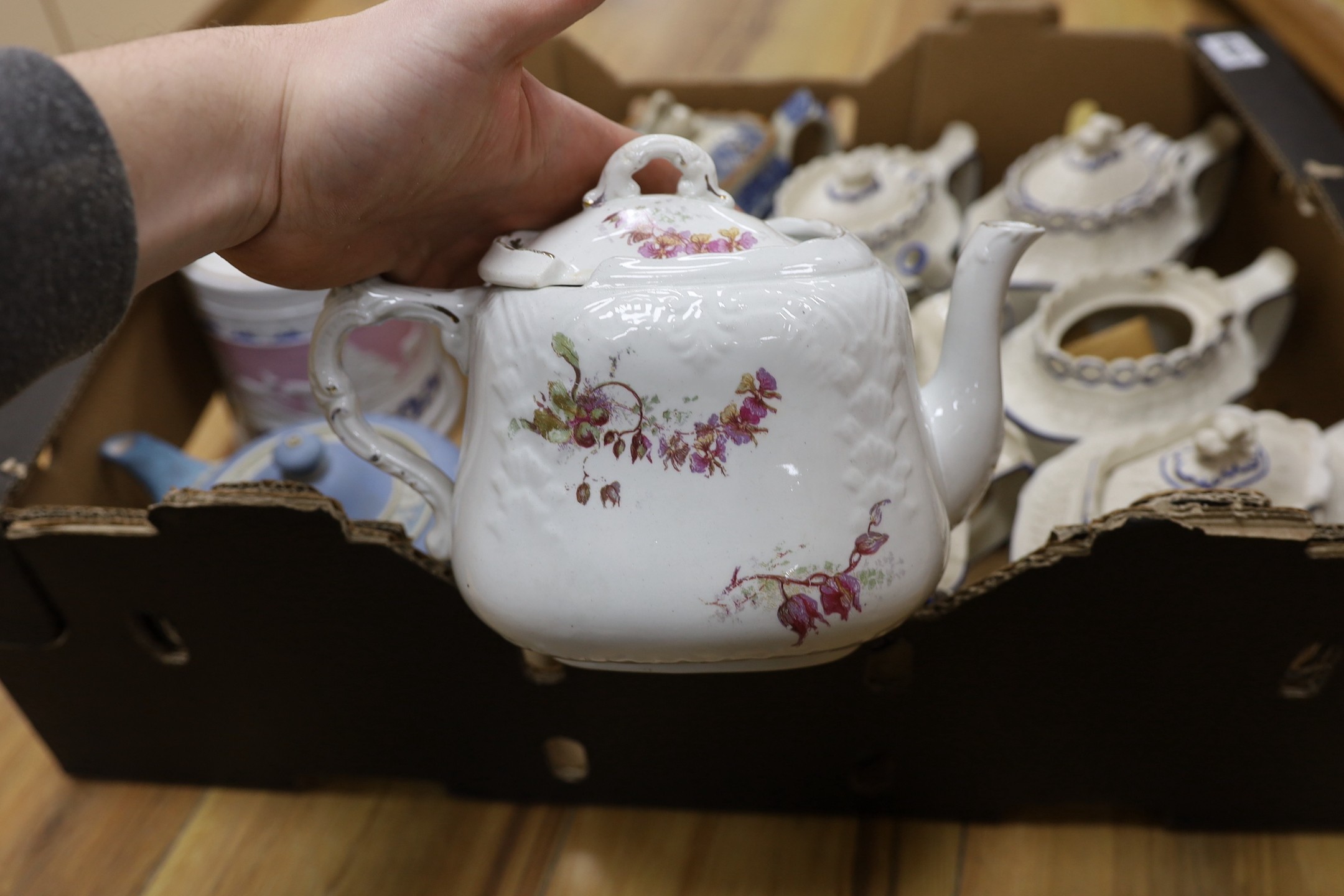 A quantity of various teapots including a pearlware teapot with swan finial, Castleford types, one - Image 3 of 4