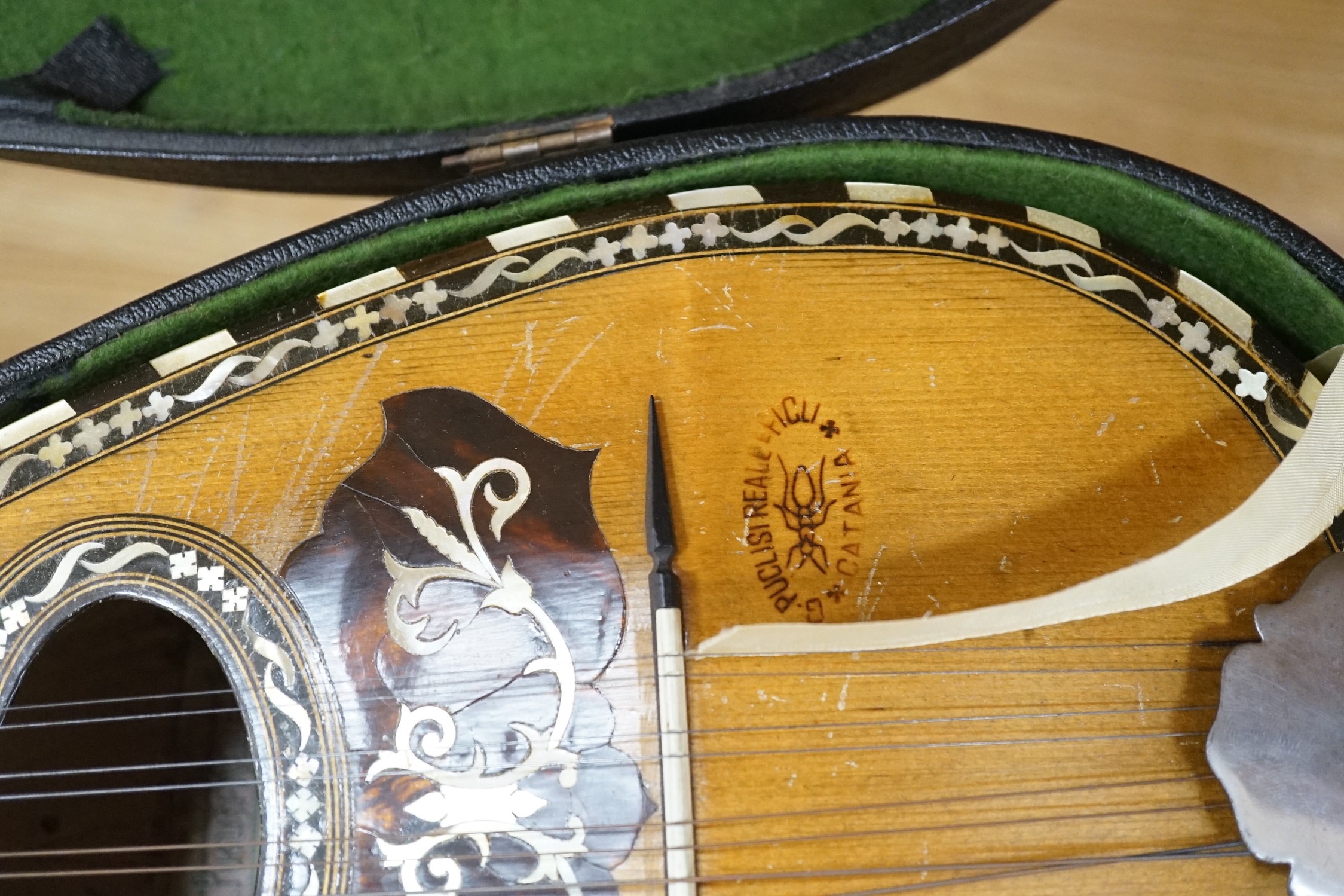 A cased late 19th/early 20th century Italian lute back mandolin with segmented rosewood back and - Image 4 of 4