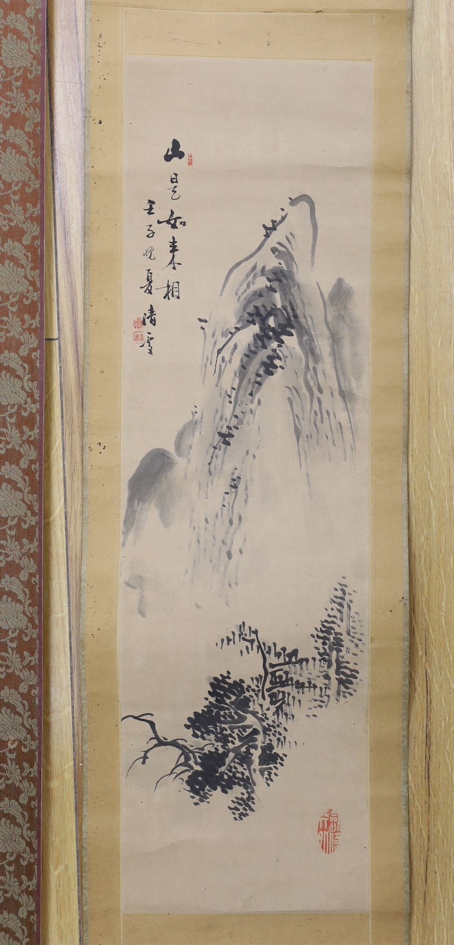 Two Chinese scroll pictures - Image 5 of 7