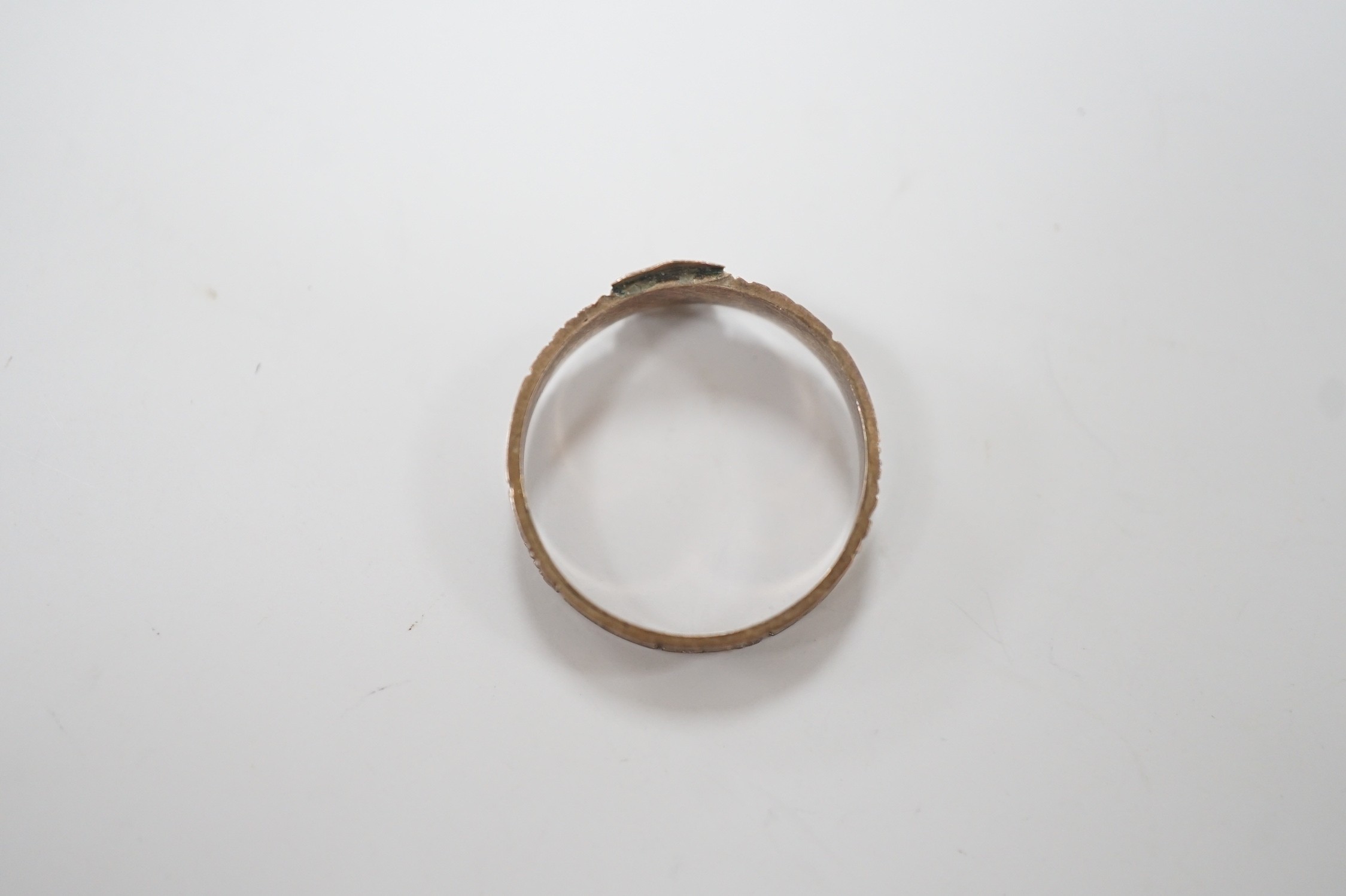 A Victorian yellow metal mourning ring, with engraved monogram and shank inset with plaited hair, - Image 4 of 4
