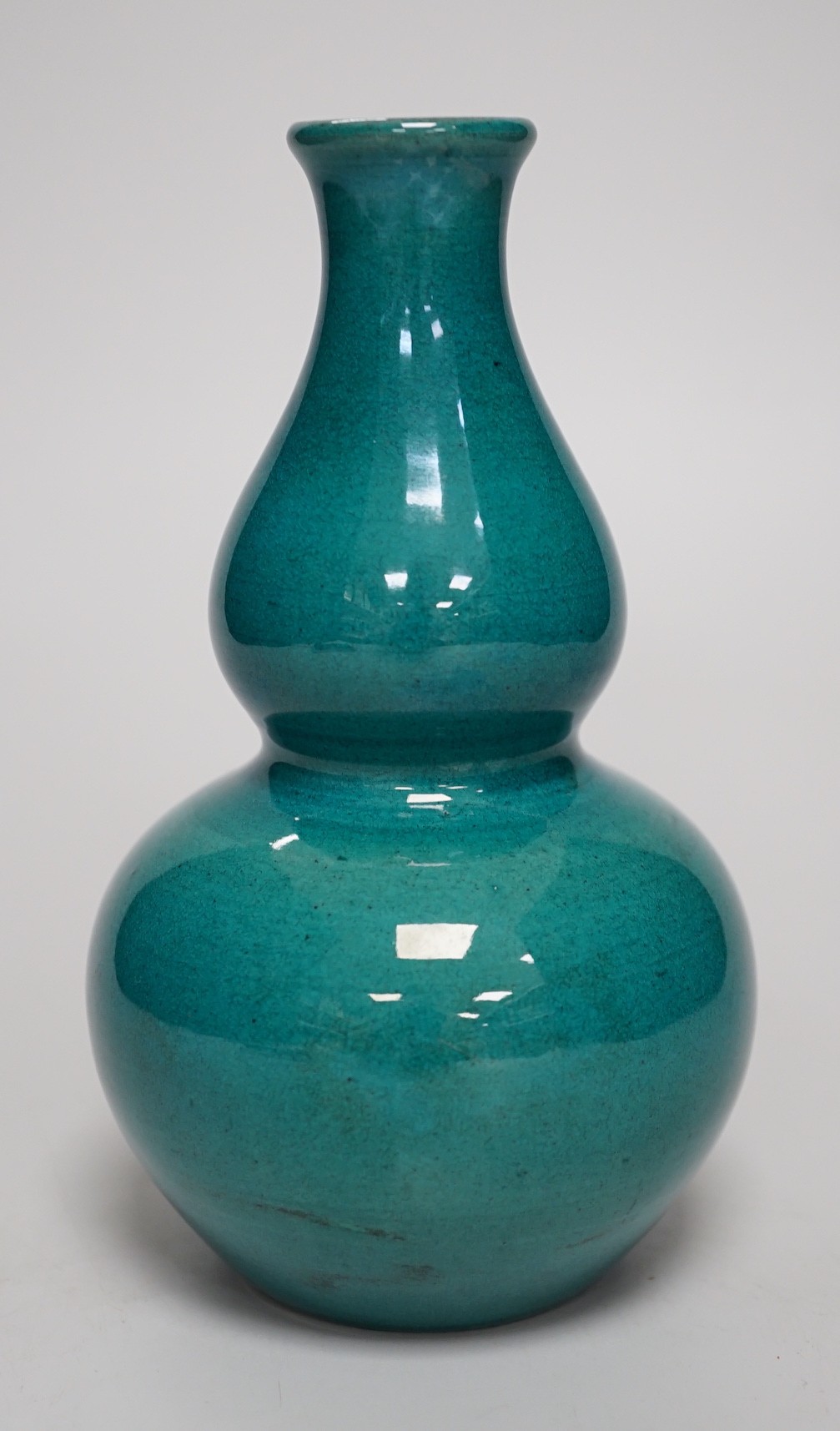 Chinese turquoise glaze double gourd vase, 17cm