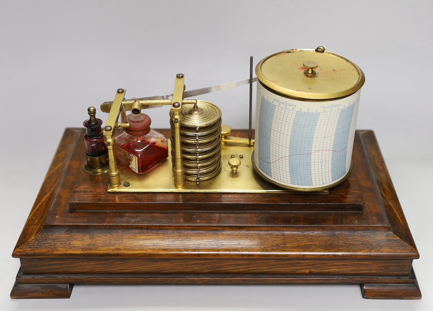 An oak cased barograph, 37cm wide - Image 2 of 3