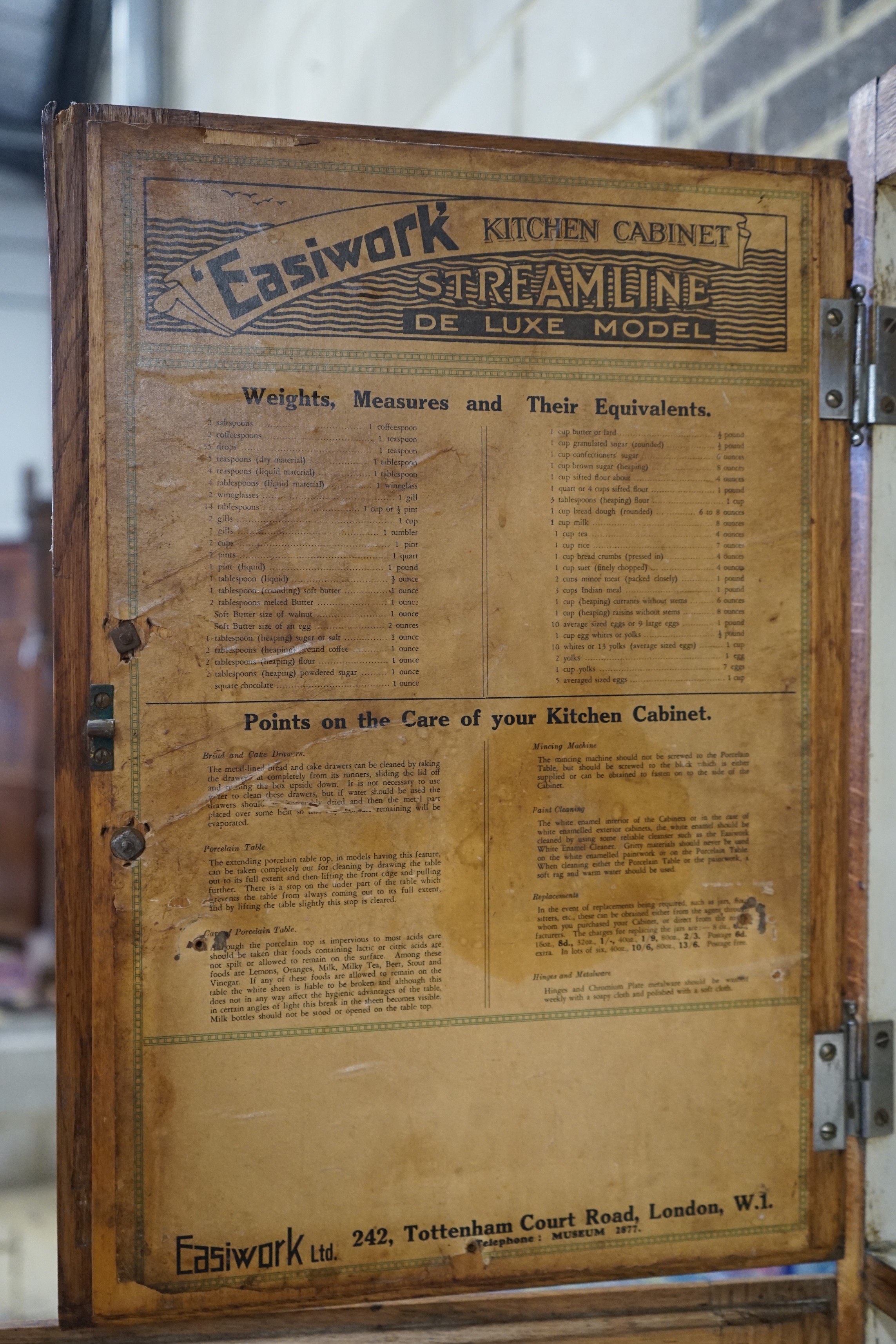 An early 20th century oak 'Easiwork' enamel top kitchen cabinet Streamline Deluxe model, length - Image 3 of 4