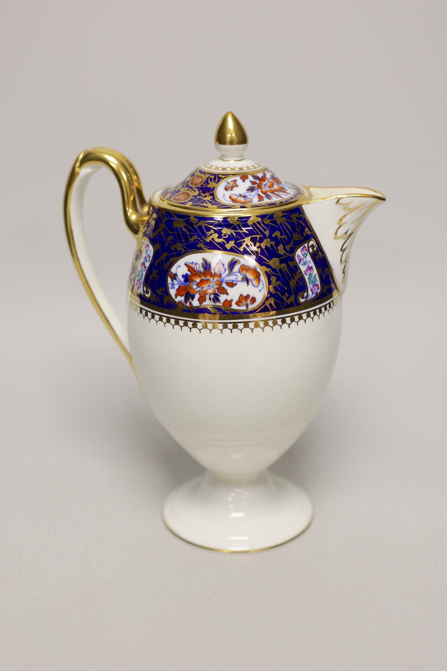 A Wedgwood Etruscan shape part coffee set - Image 6 of 10