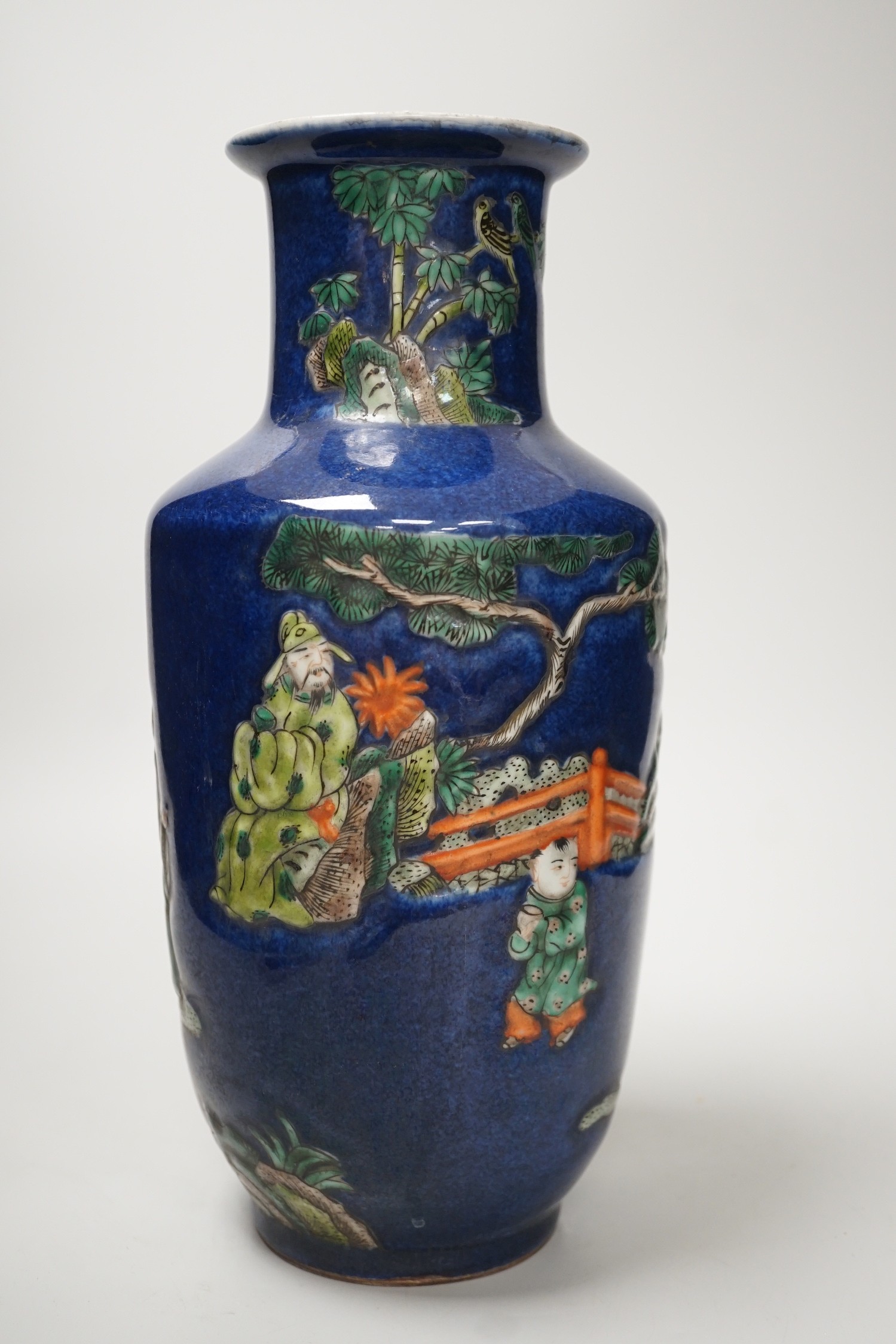 A Chinese powder blue glaze famille verte vase, 31cm - Image 4 of 5