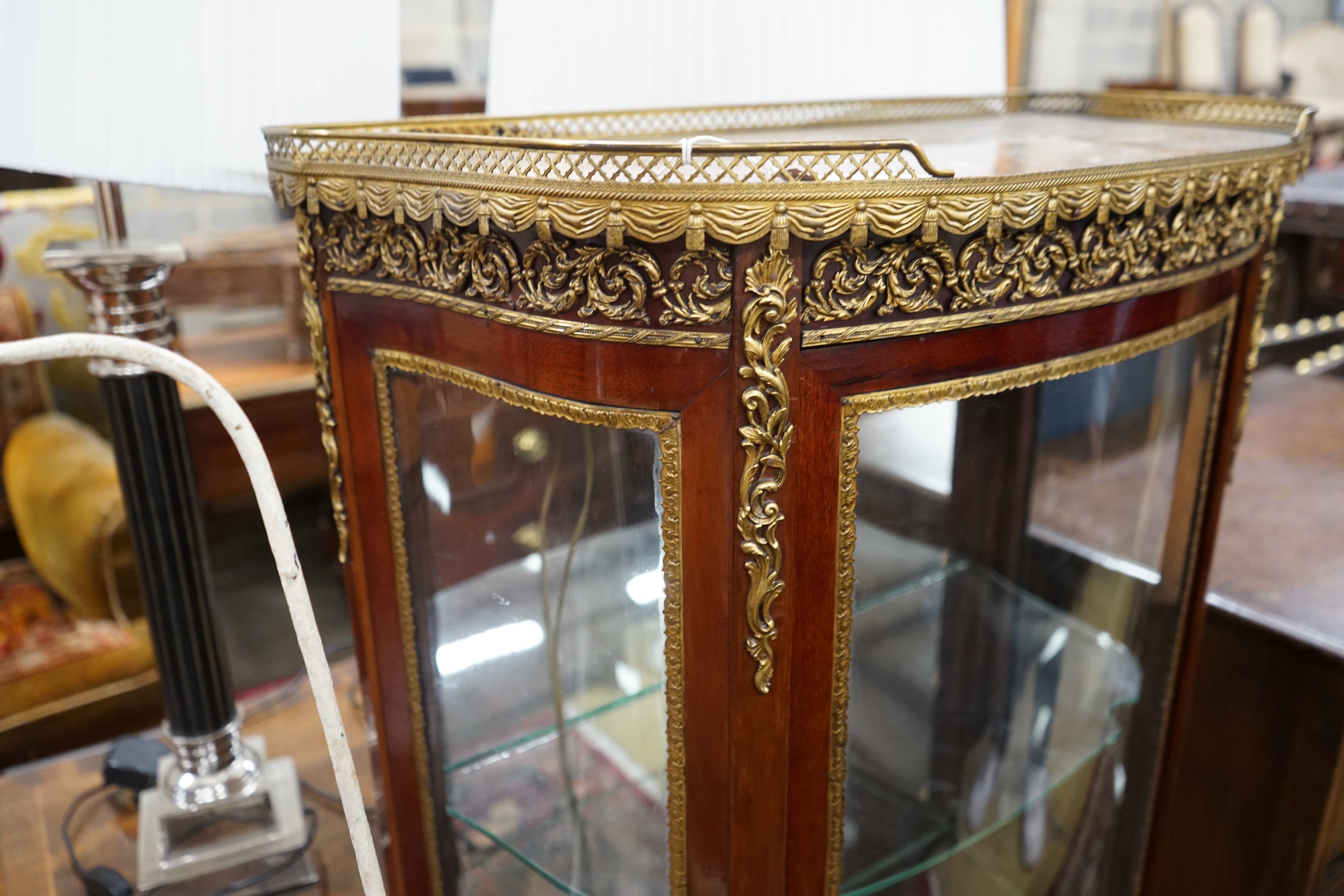 A Louis XV style gilt metal mounted marble topped bow fronted vitrine, width 67cm, depth 34cm, - Image 3 of 4