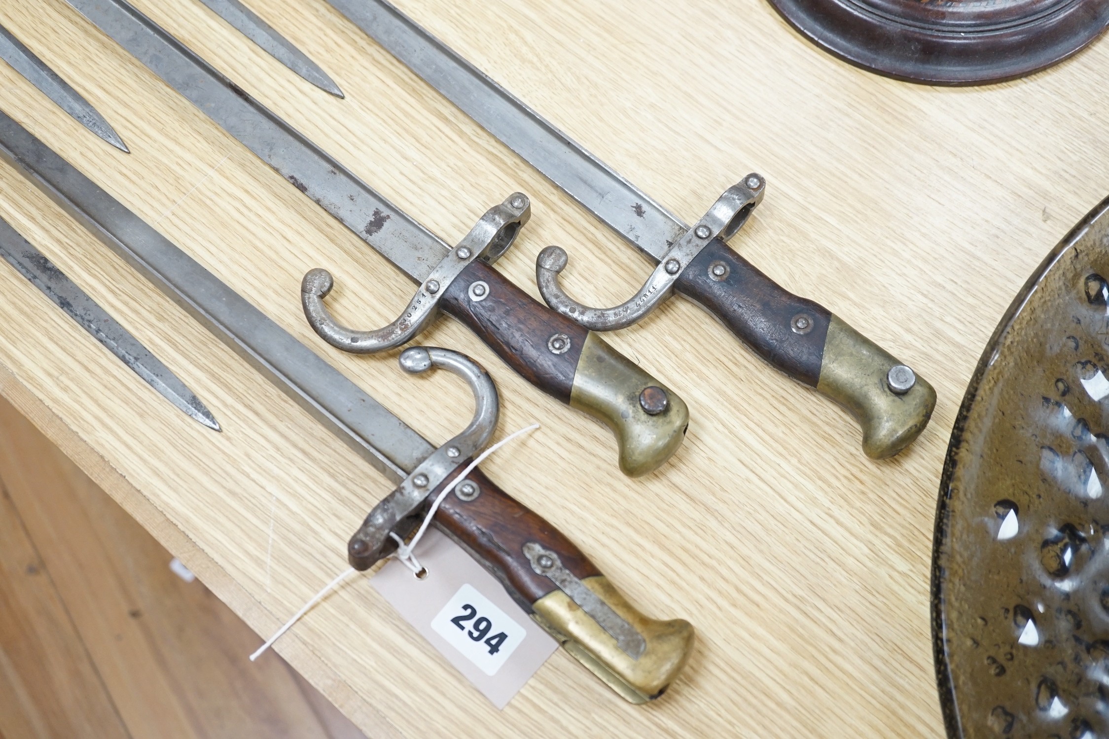 A group of six 19th century French bayonets - Image 2 of 9