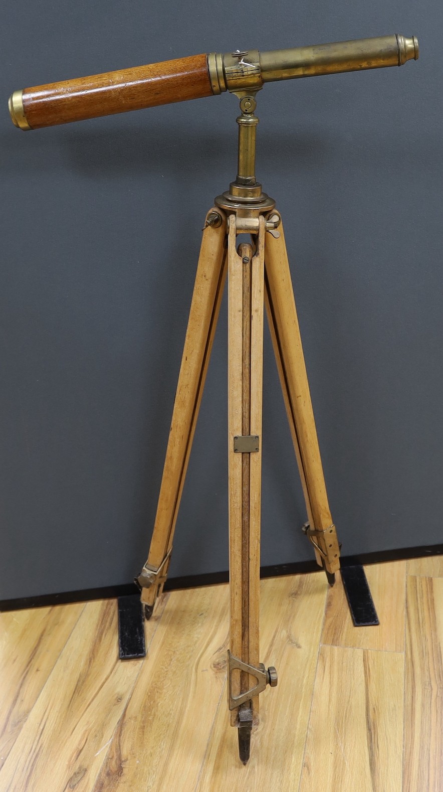 An Edwardian telescope on tripod, marked Cawdell, Luton, 107cm high